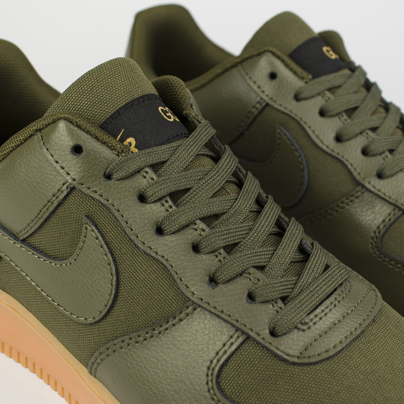 Кроссовки Nike Air Force 1 Low Gore-tex Green / Gum