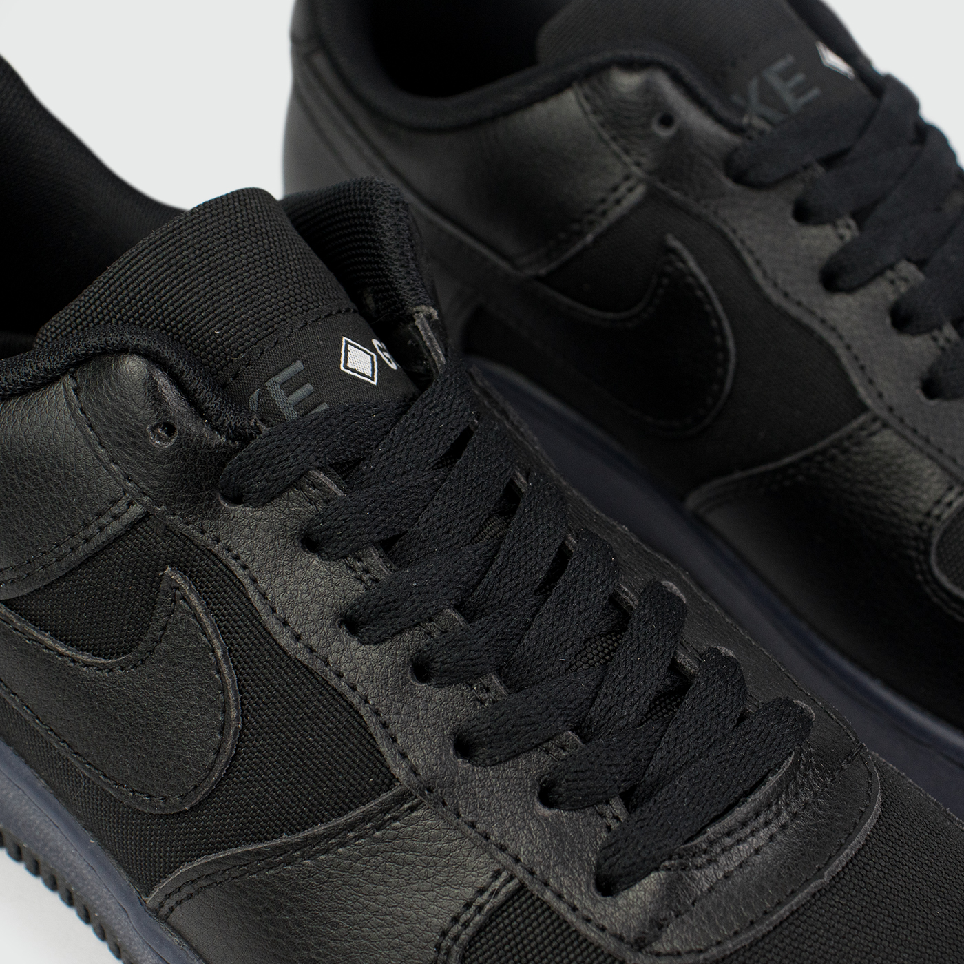 Кроссовки Nike Air Force 1 Low Gore-tex Black / Navy