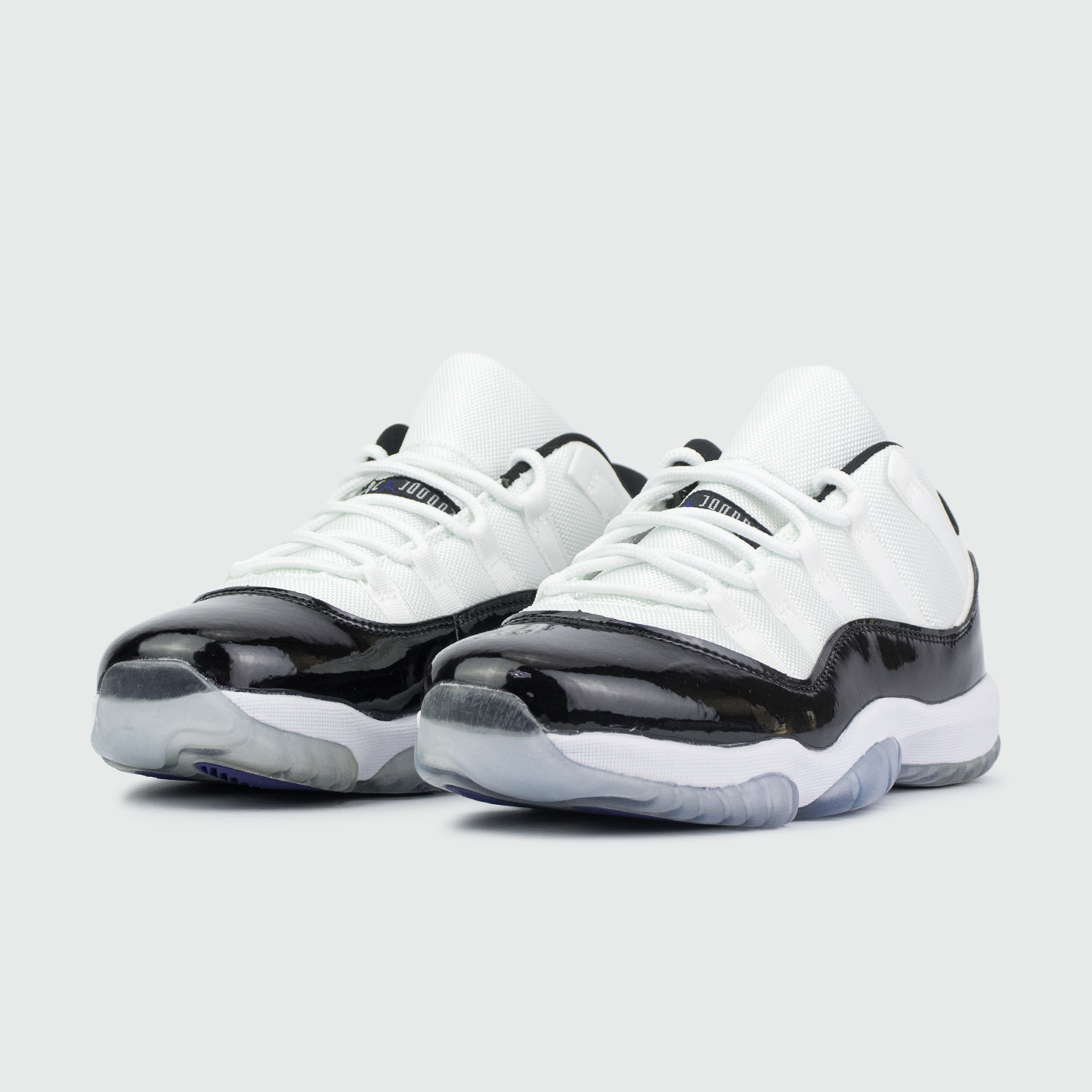 Кроссовки Nike Air Jordan 11 Low Iridescent Кроссовки Nike Air Jordan 11 Low Iridescent