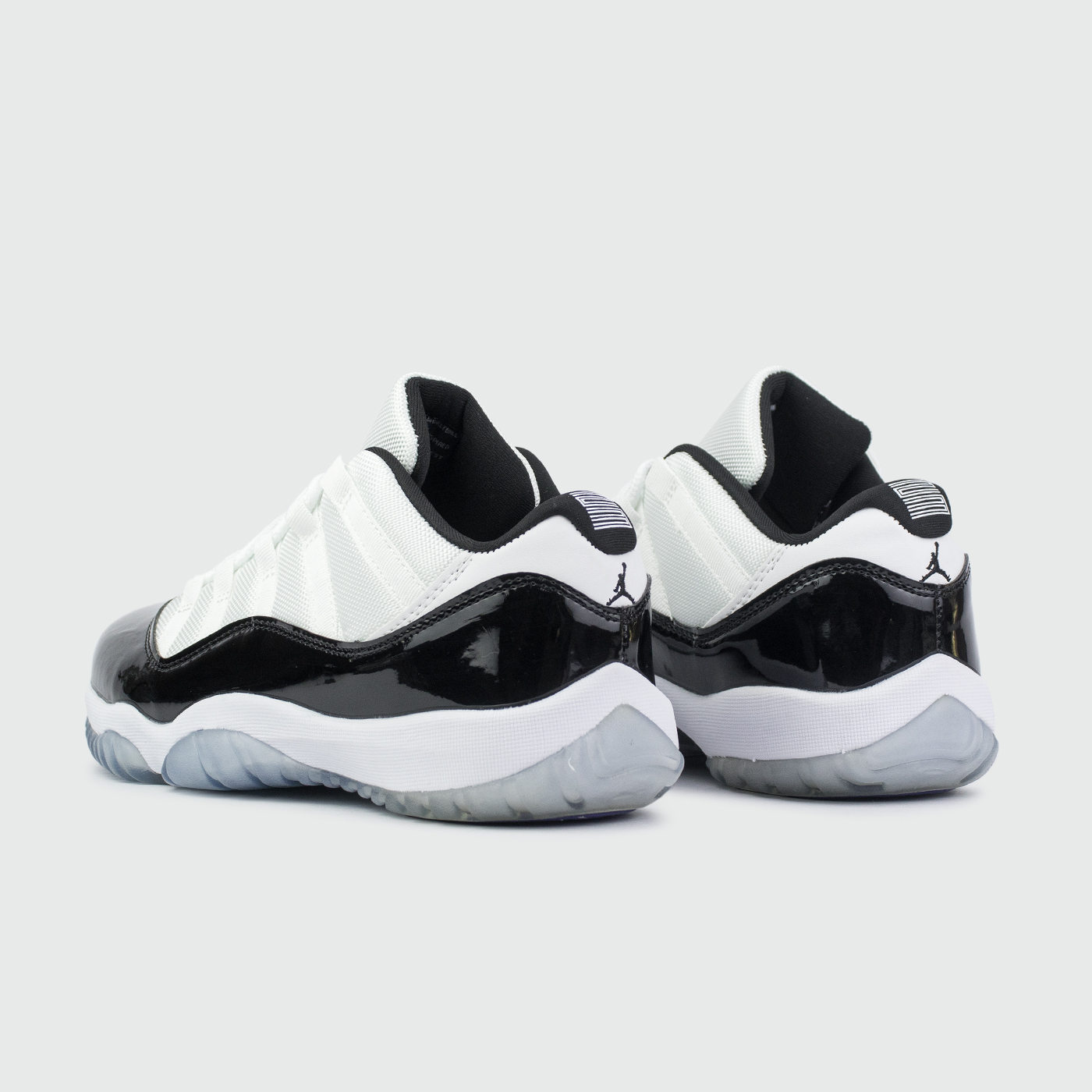 Кроссовки Nike Air Jordan 11 Low Iridescent Кроссовки Nike Air Jordan 11 Low Iridescent