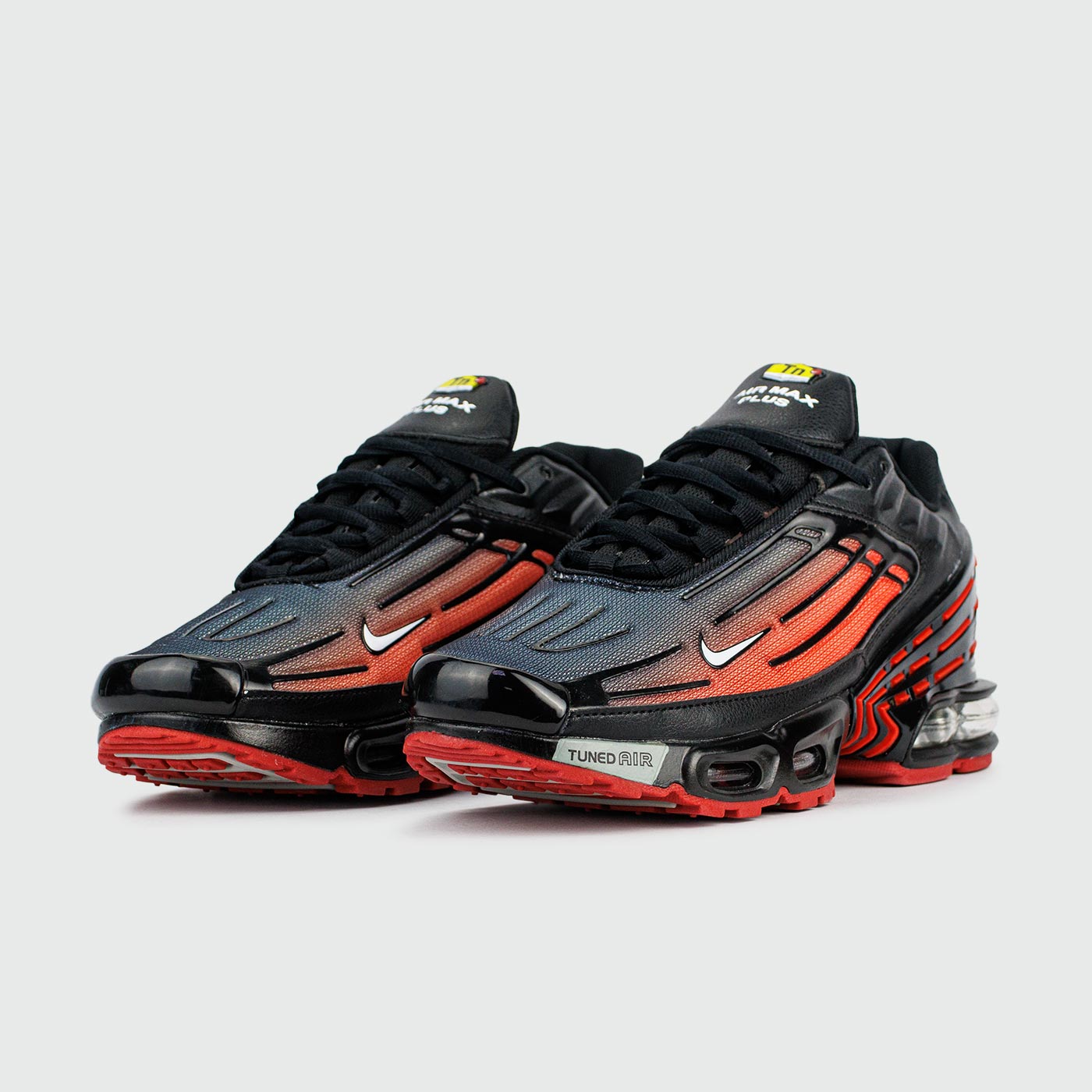 Кроссовки Nike Air Max Plus 3 Tn DeadPool Кроссовки Nike Air Max Plus 3 Tn DeadPool