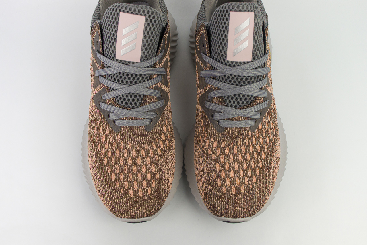Кроссовки Adidas AlphaBounce Beyond Wmns Clear Orange Кроссовки Adidas AlphaBounce Beyond Wmns Clear Orange