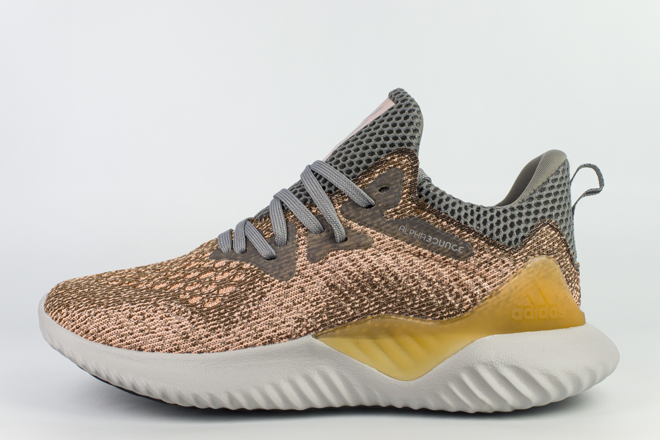 Кроссовки Adidas AlphaBounce Beyond Wmns Clear Orange Кроссовки Adidas AlphaBounce Beyond Wmns Clear Orange