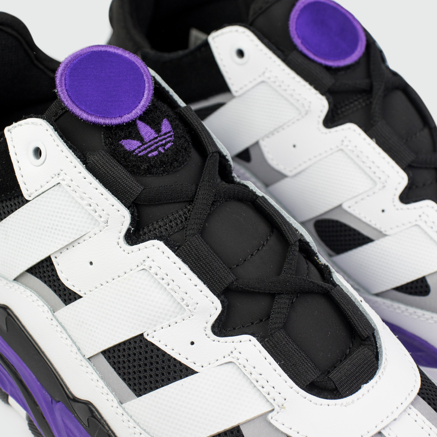 Кроссовки Adidas Niteball White / Purple Кроссовки Adidas Niteball White / Purple