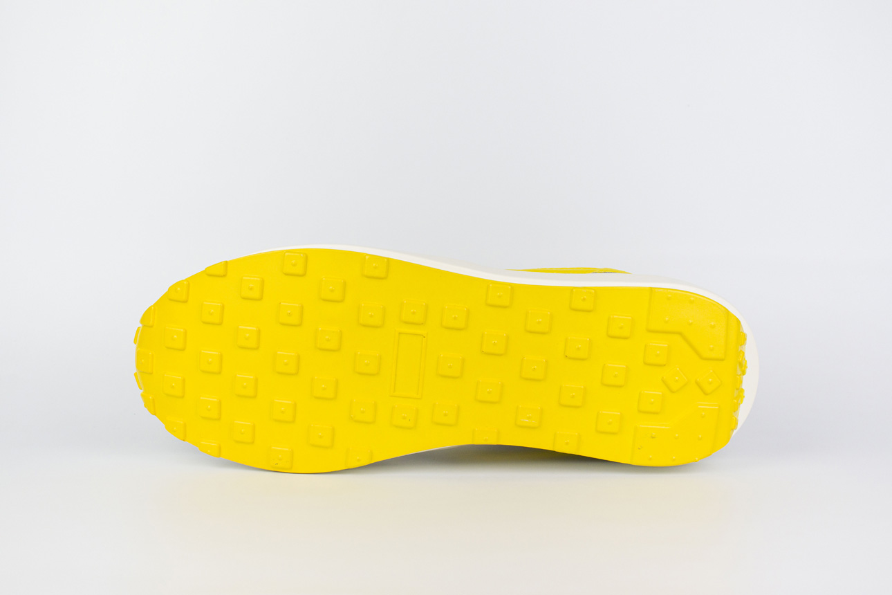 Кроссовки Nike Waffle Daybreak x SACAI Black / Yellow Кроссовки Nike Waffle Daybreak x SACAI Black / Yellow