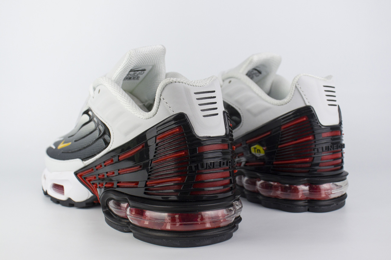 Кроссовки Nike Air Max Plus 3 Tn White / Smoke new Кроссовки Nike Air Max Plus 3 Tn White / Smoke new