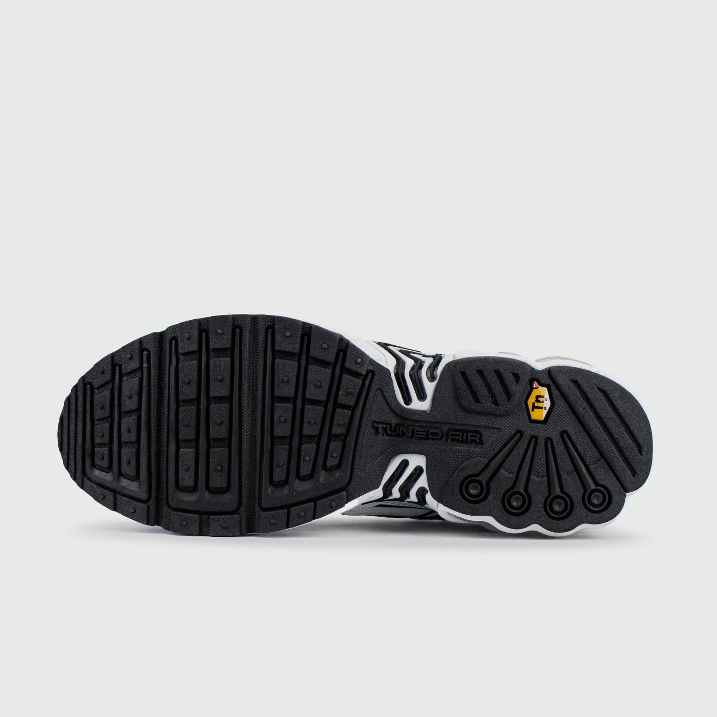 Кроссовки Nike Air Max Plus 3 Tn White / Black Str. Кроссовки Nike Air Max Plus 3 Tn White / Black Str.