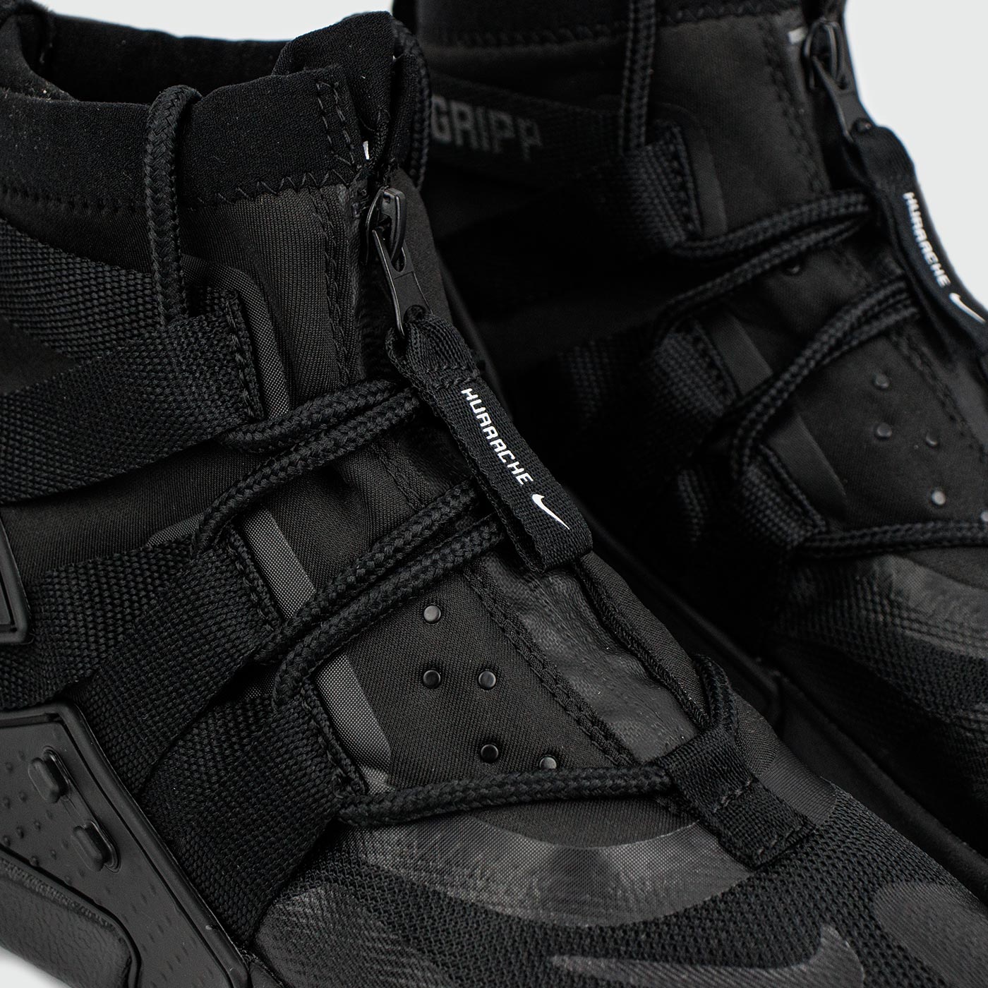 Кроссовки Nike Air Huarache Gripp Triple Black Кроссовки Nike Air Huarache Gripp Triple Black