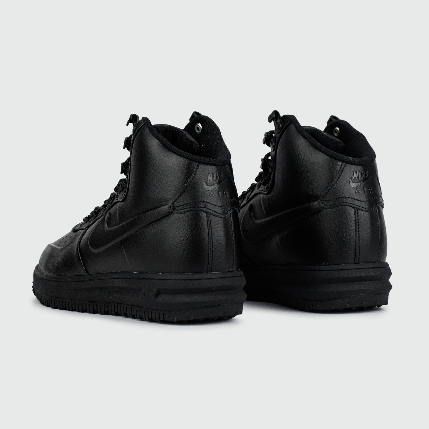 Кроссовки Nike Lunar Force 1 Duckboot 18 Triple Black Кроссовки Nike Lunar Force 1 Duckboot 18 Triple Black