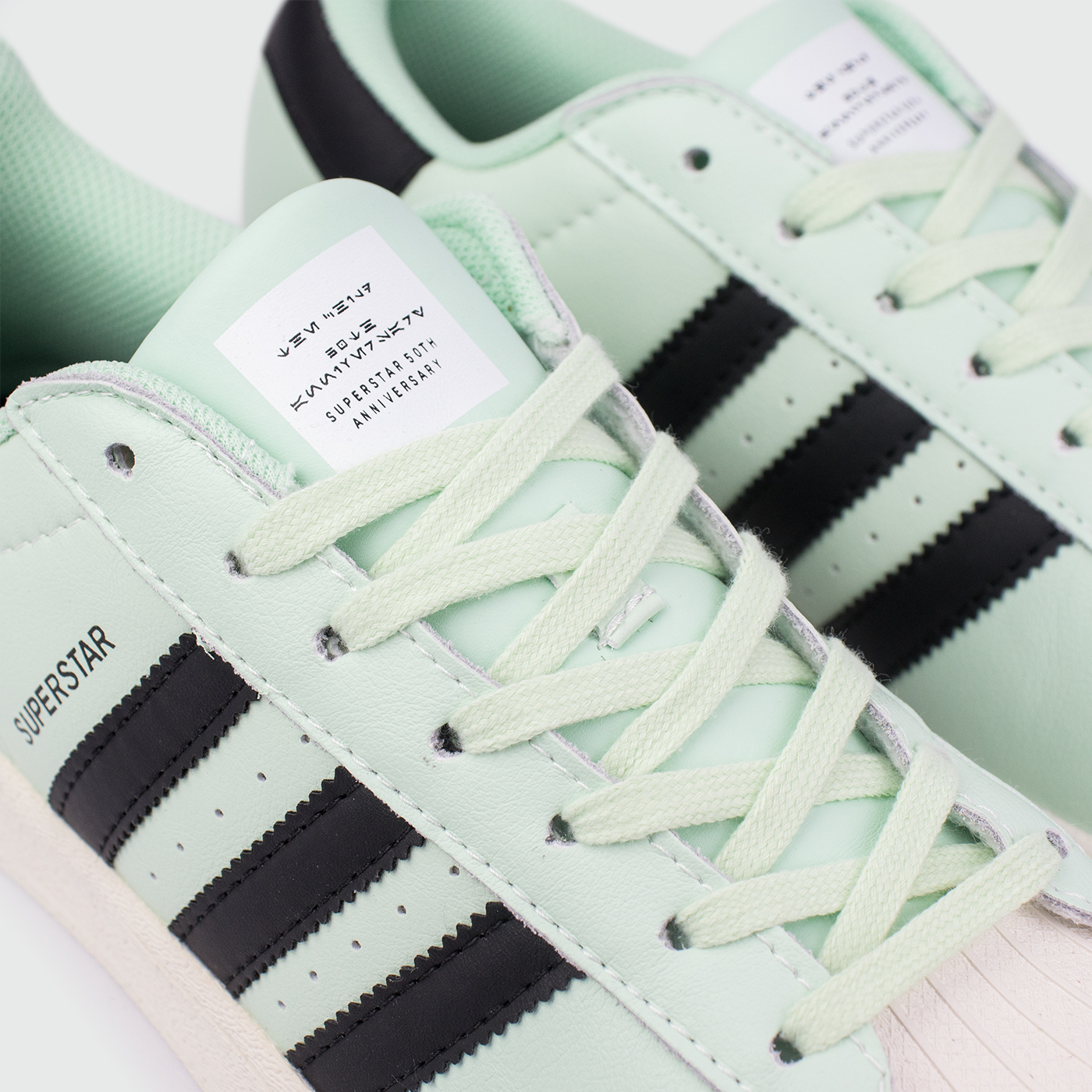 Кроссовки Adidas SuperStar Mandalorian Кроссовки Adidas SuperStar Mandalorian