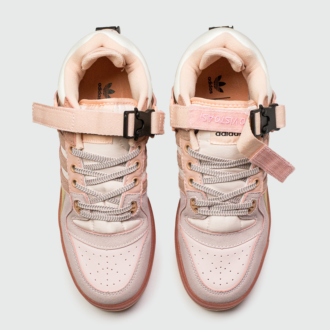 Кроссовки Adidas Forum Low x Bad Bunny Pink Кроссовки Adidas Forum Low x Bad Bunny Pink