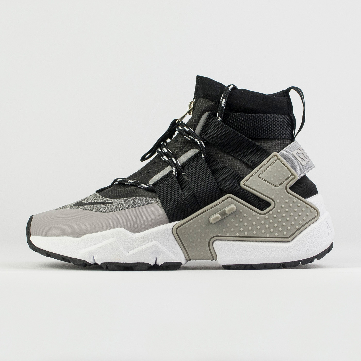 Кроссовки Nike Air Huarache Gripp Black / Grey new Кроссовки Nike Air Huarache Gripp Black / Grey new