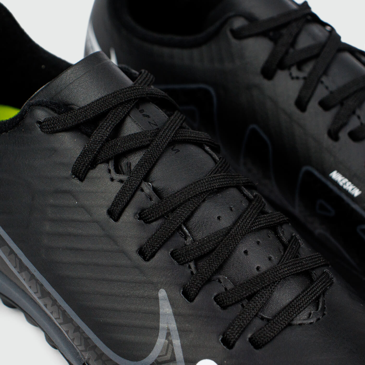 Грунтовки Nike Air Zoom Mercurial Vapor XV Academy TF Black Грунтовки Nike Air Zoom Mercurial Vapor XV Academy TF Black