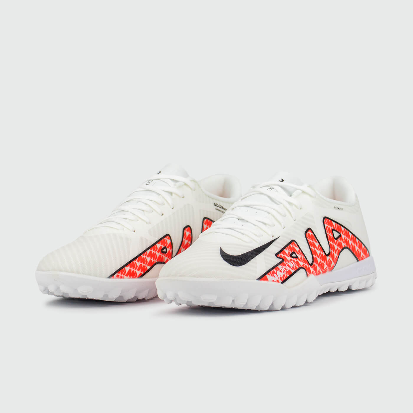 Грунтовки Nike Air Zoom Mercurial Vapor XV Academy TF White Грунтовки Nike Air Zoom Mercurial Vapor XV Academy TF White