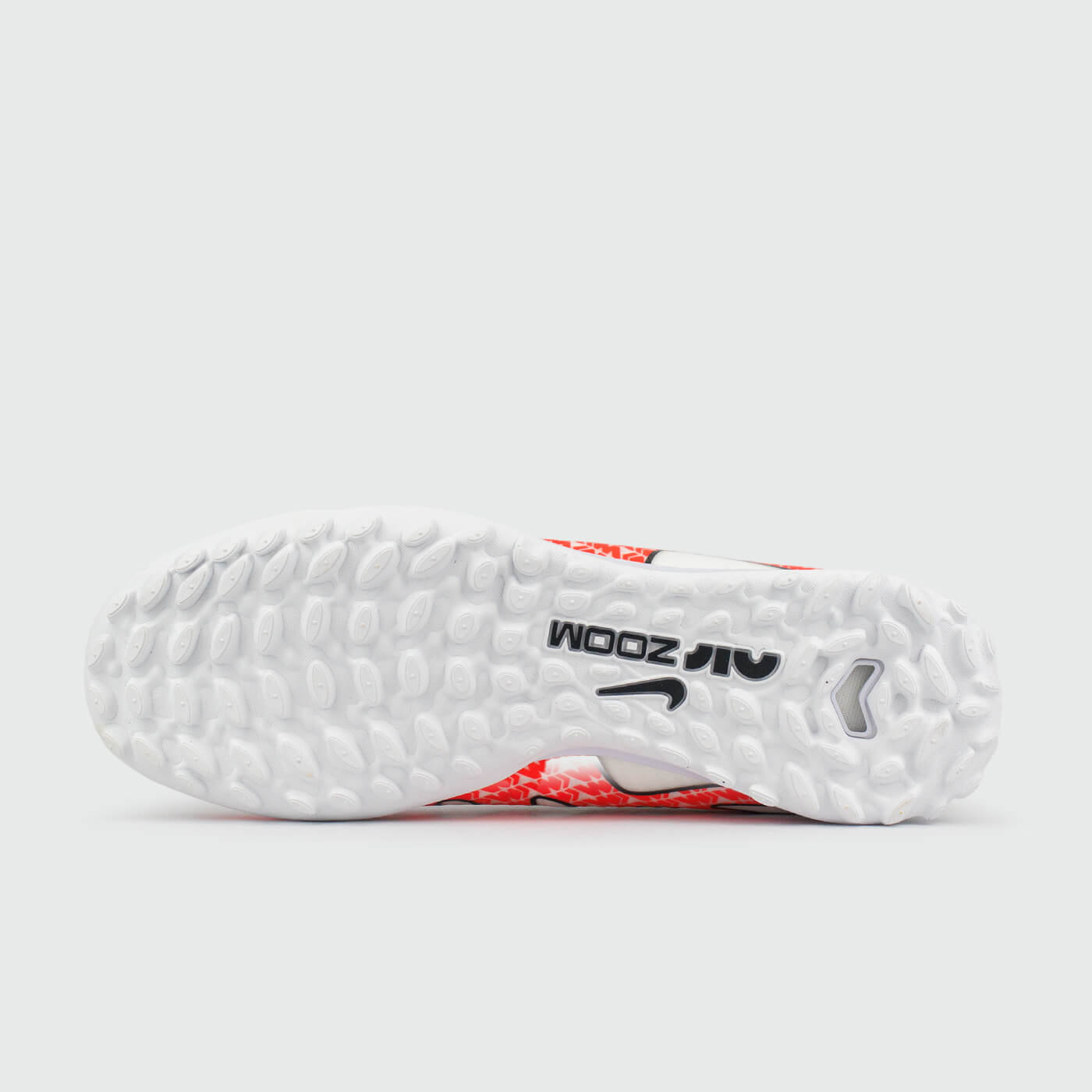Грунтовки Nike Air Zoom Mercurial Vapor XV Academy TF White Грунтовки Nike Air Zoom Mercurial Vapor XV Academy TF White