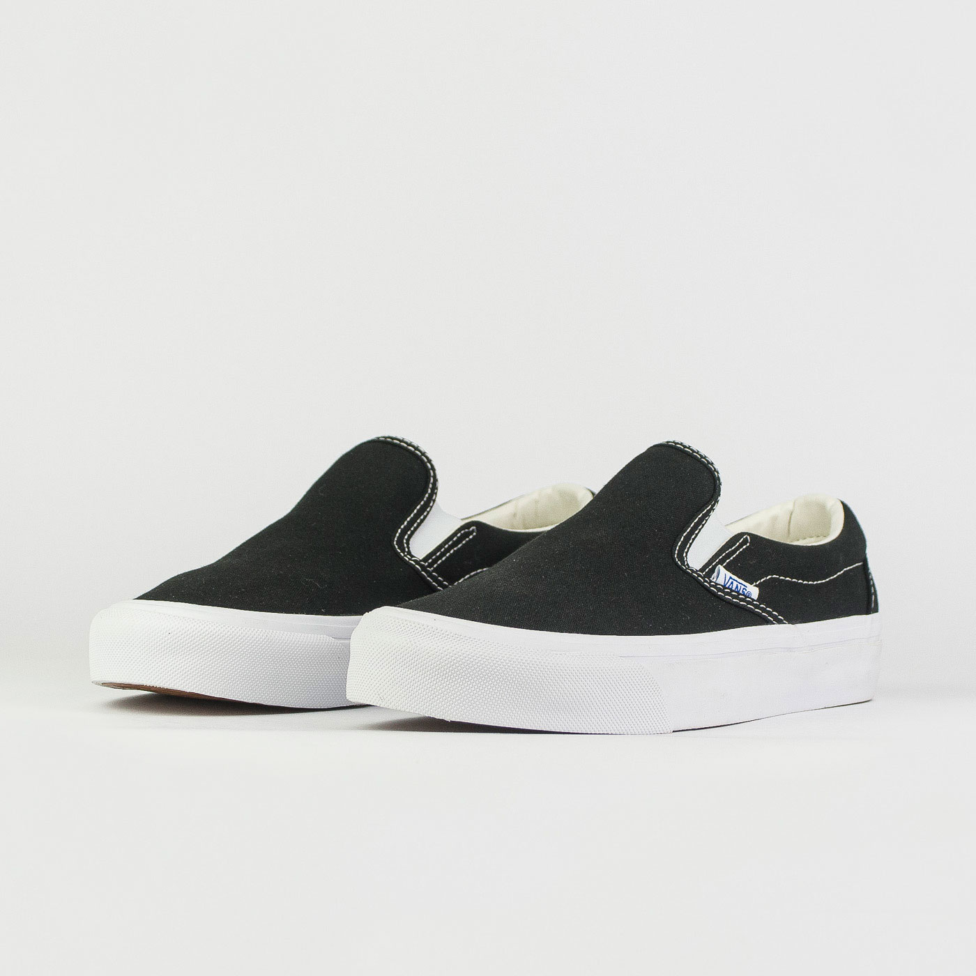 Кеды Vans Slip-On Black / White