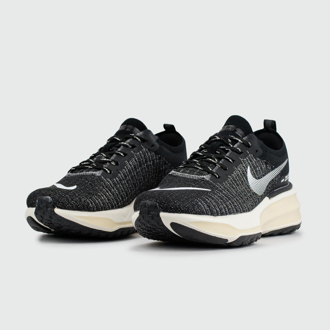 Кроссовки Nike Zoomx Invincible Run Fk 3 Black / White
