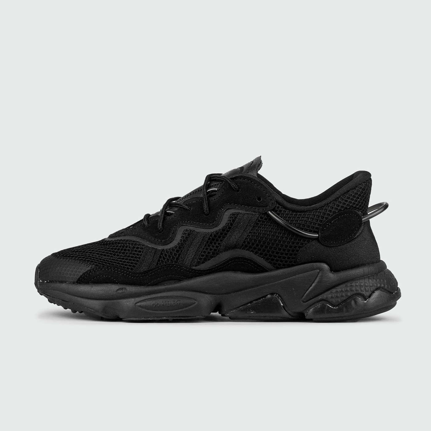 Кроссовки Adidas Ozweego Triple Black Кроссовки Adidas Ozweego Triple Black