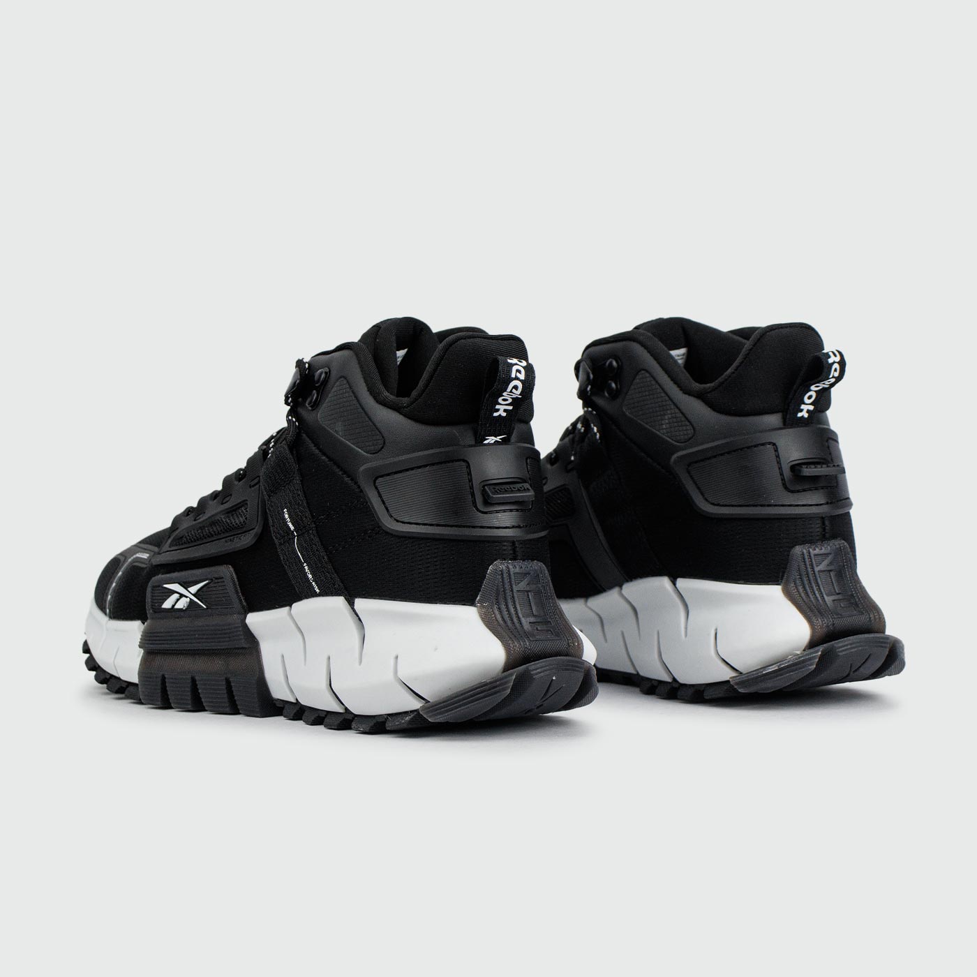 Кроссовки Reebok Zig Kinetica Mid Black / White Кроссовки Reebok Zig Kinetica Mid Black / White