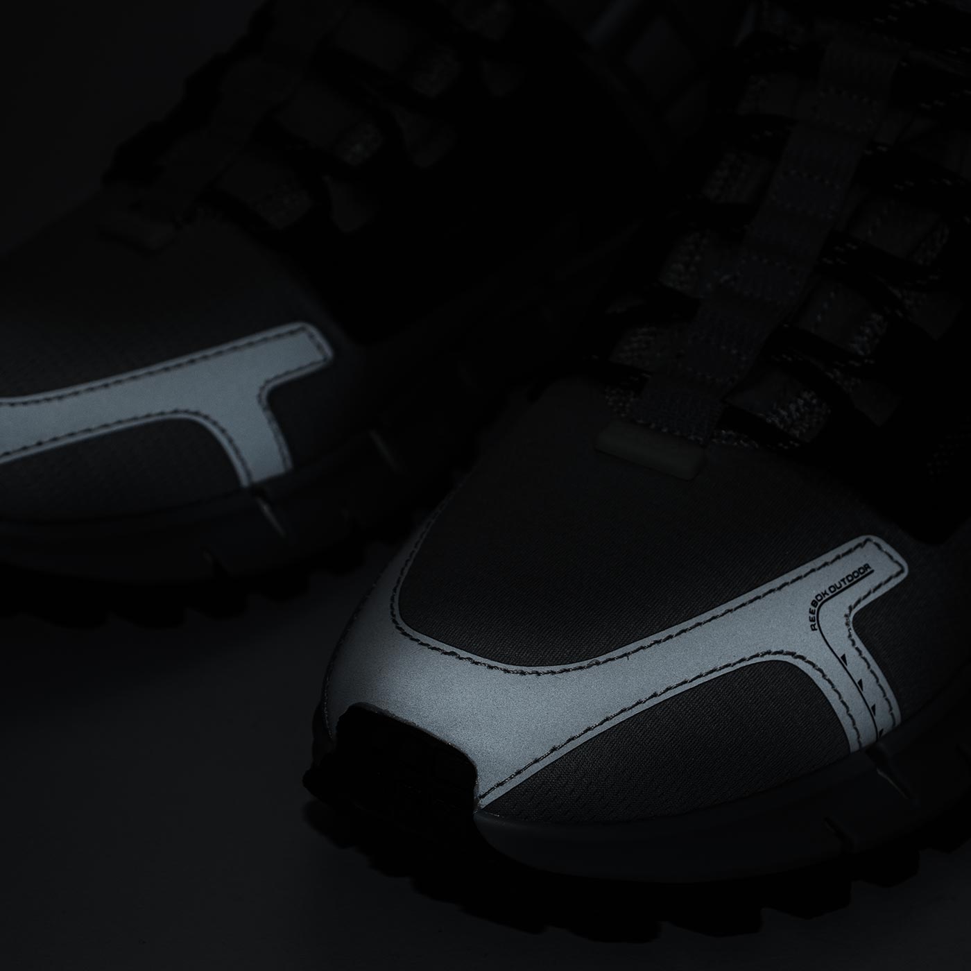 Кроссовки Reebok Zig Kinetica Mid Grey Кроссовки Reebok Zig Kinetica Mid Grey