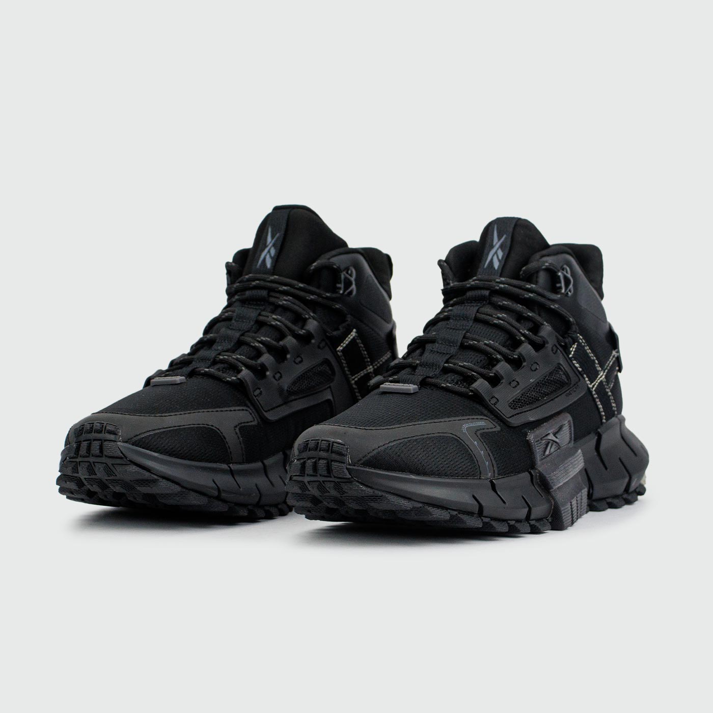 Кроссовки Reebok Zig Kinetica Mid Trp.Black Кроссовки Reebok Zig Kinetica Mid Trp.Black