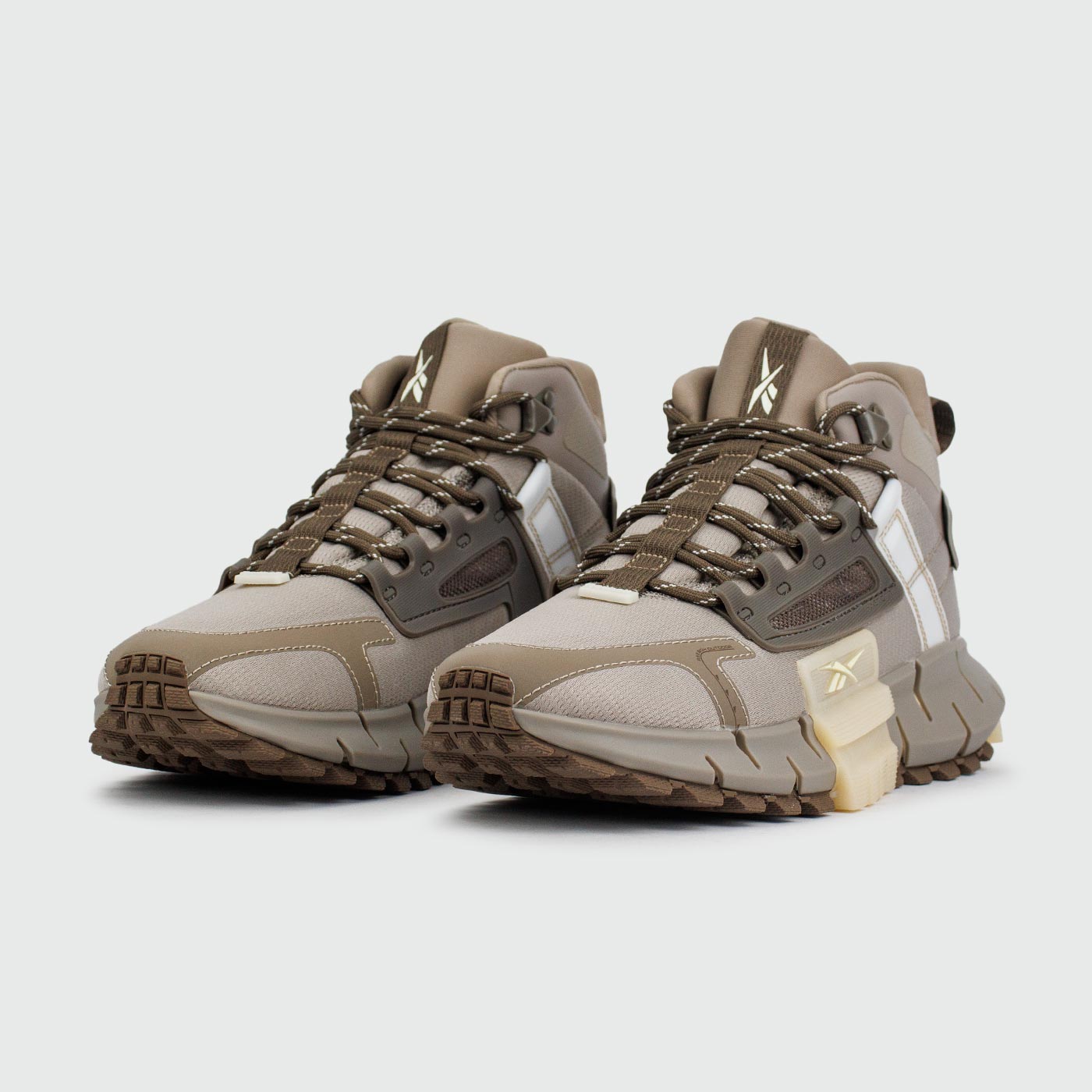 Кроссовки Reebok Zig Kinetica Mid Beige Кроссовки Reebok Zig Kinetica Mid Beige