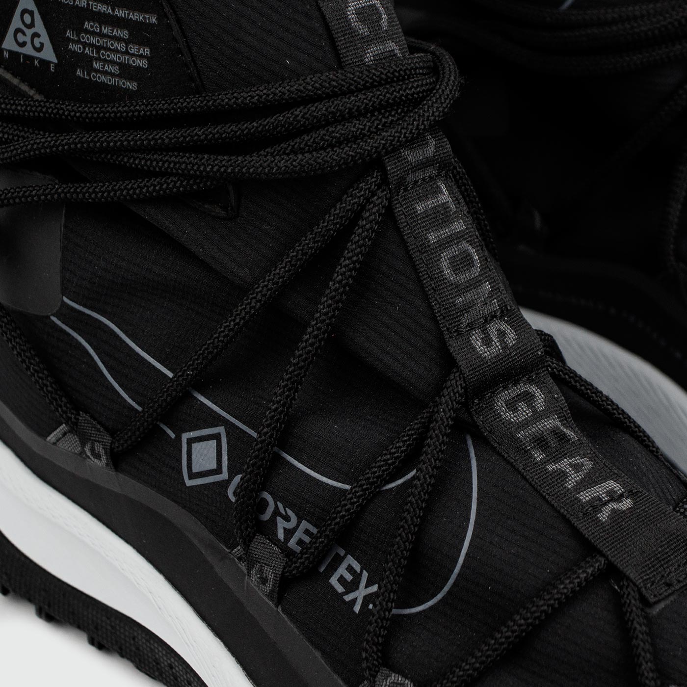 Кроссовки Nike ACG Terra Antarktik Black White Кроссовки Nike ACG Terra Antarktik Black White