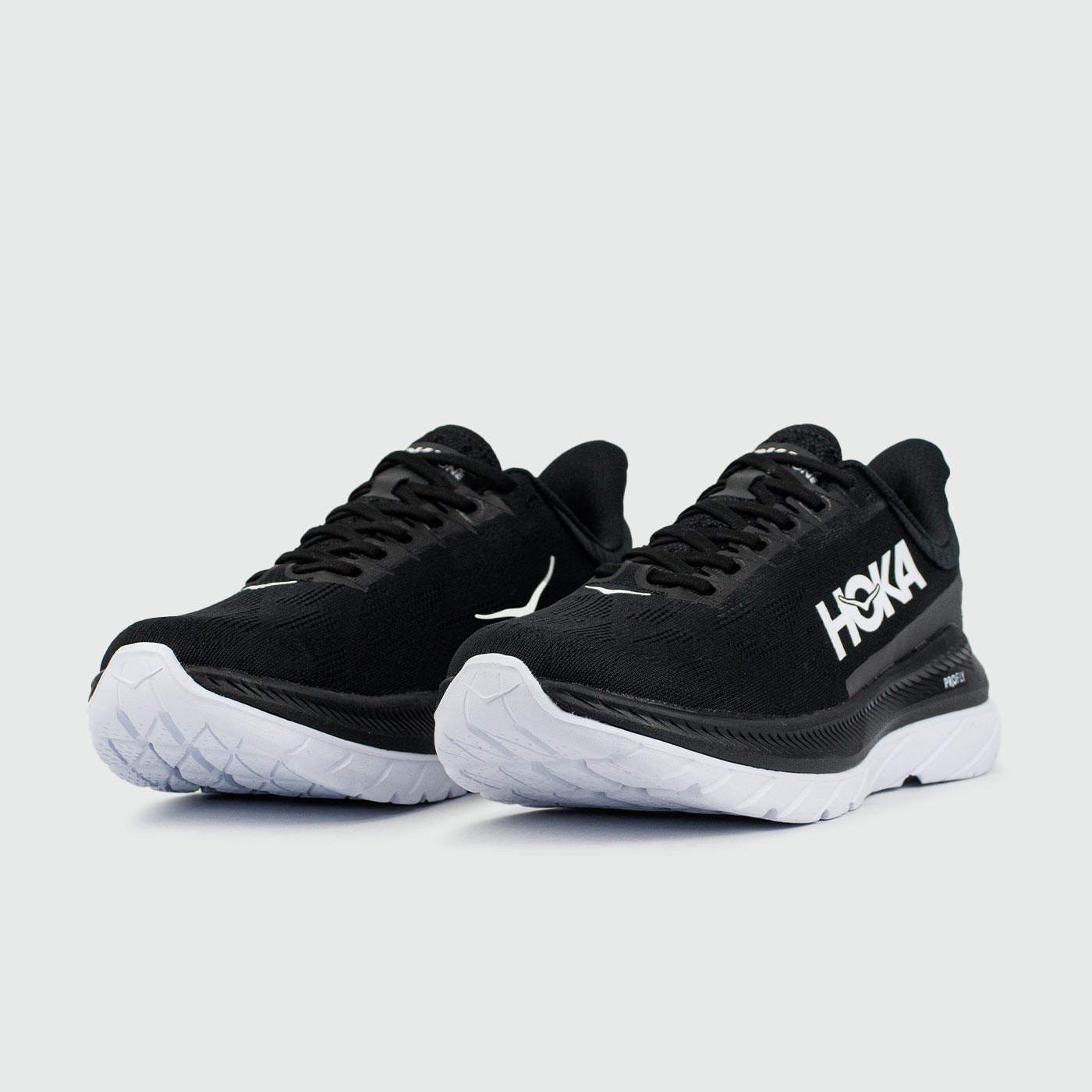 Кроссовки Hoka Mach 4 Black White Кроссовки Hoka Mach 4 Black White