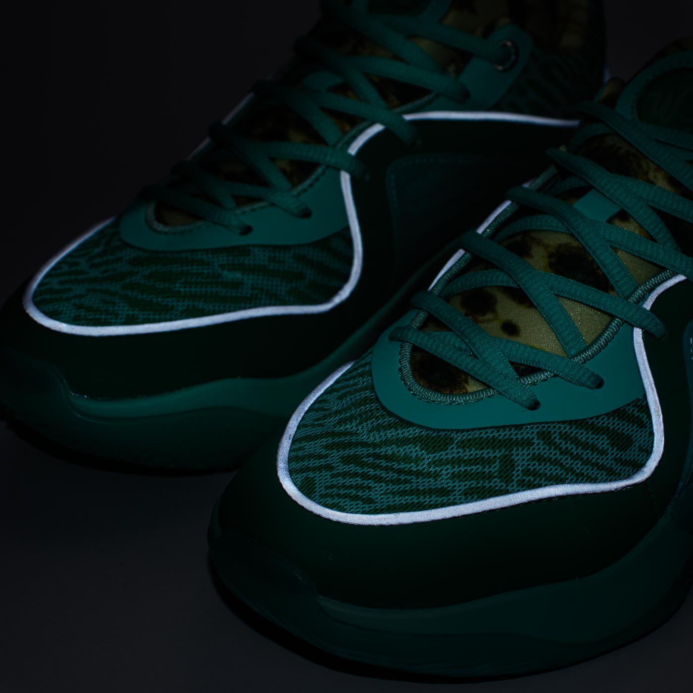 Кроссовки Nike KD 16 NRG Wanda Mint Кроссовки Nike KD 16 NRG Wanda Mint