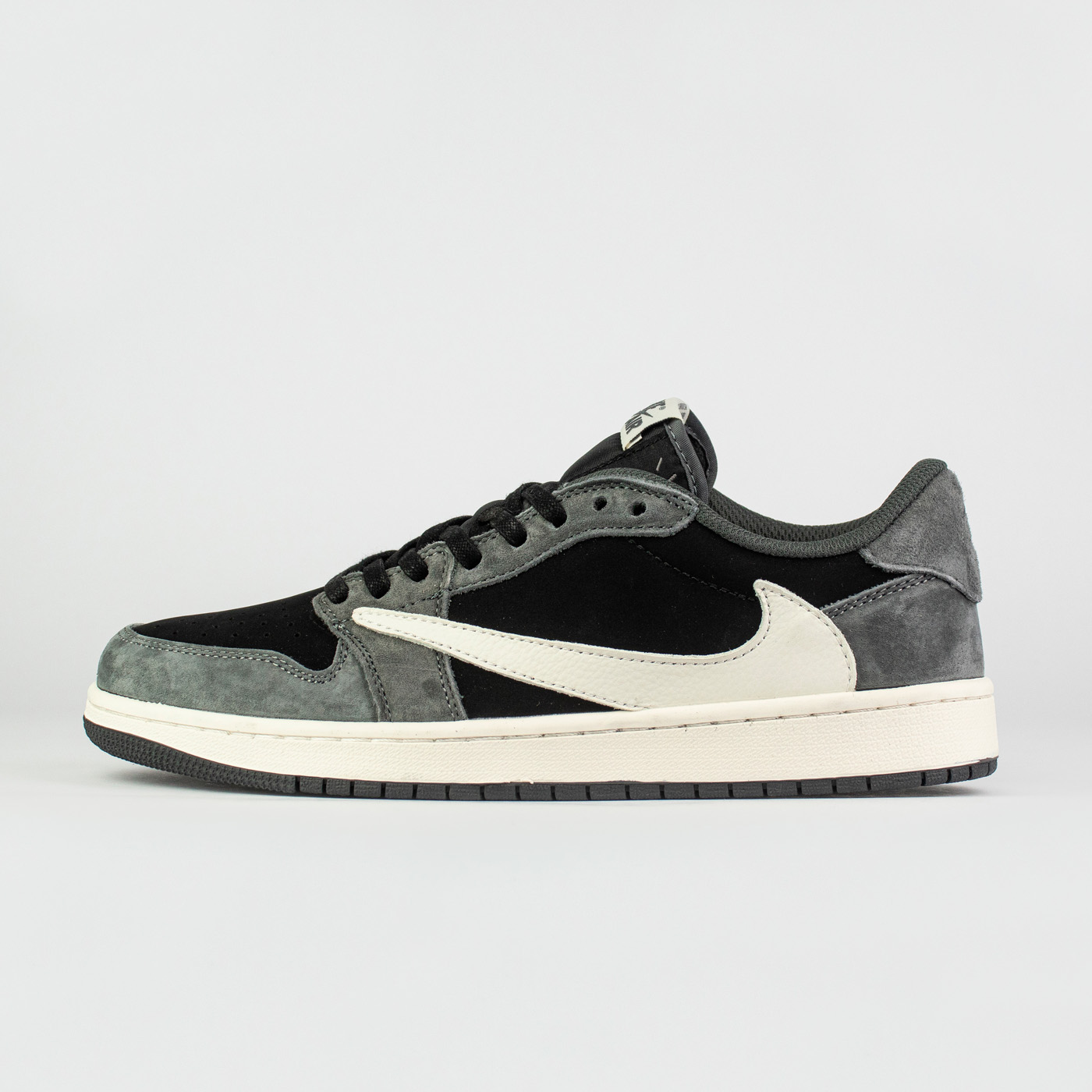 Кроссовки Air Jordan 1 Low x Travis Scott Dark Grey Wmns Кроссовки Air Jordan 1 Low x Travis Scott Dark Grey Wmns