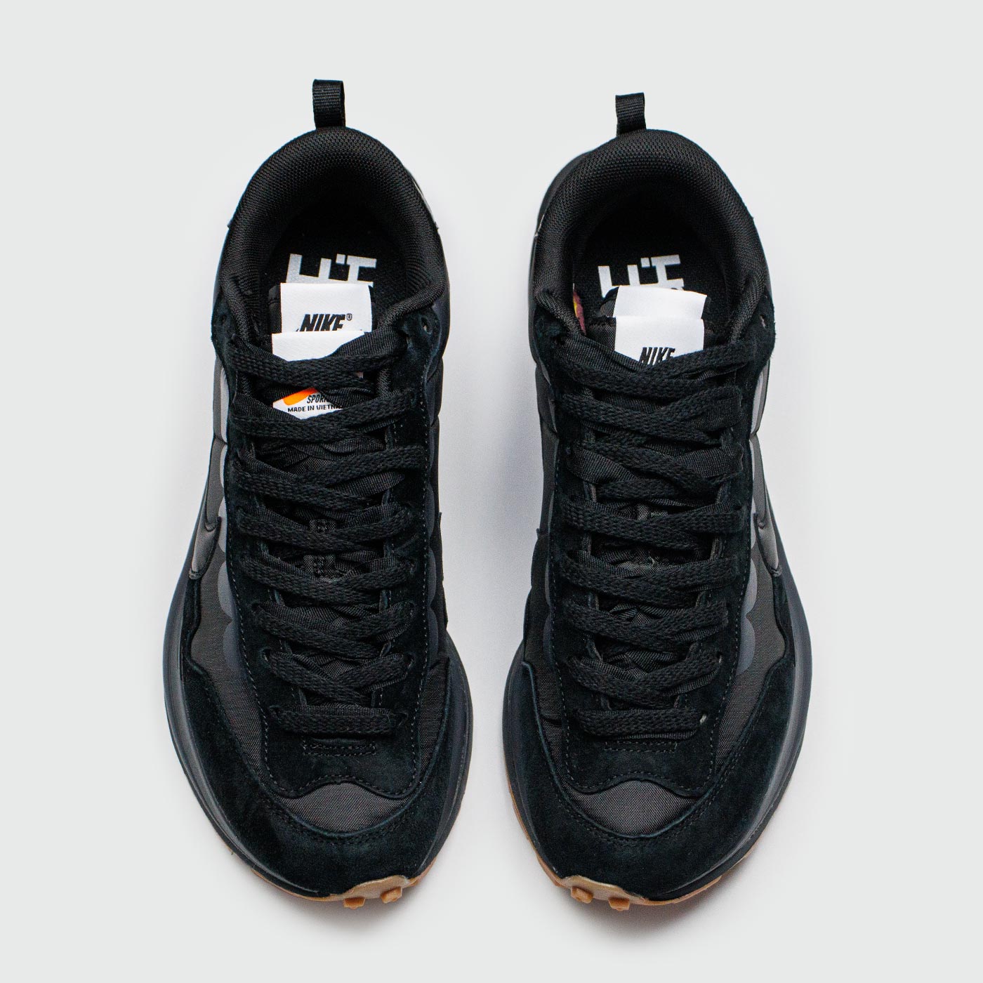 Кроссовки Nike Vapor Waffle x Sacai Black / Gum Ftwr. Кроссовки Nike Vapor Waffle x Sacai Black / Gum Ftwr.