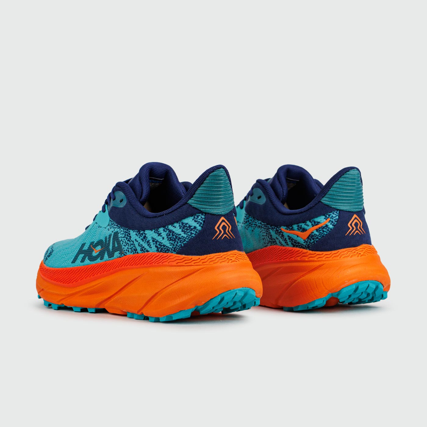 Кроссовки HOKA ONE ONE Challenger ATR 7 Blue Orange Ftwr. Кроссовки HOKA ONE ONE Challenger ATR 7 Blue Orange Ftwr.