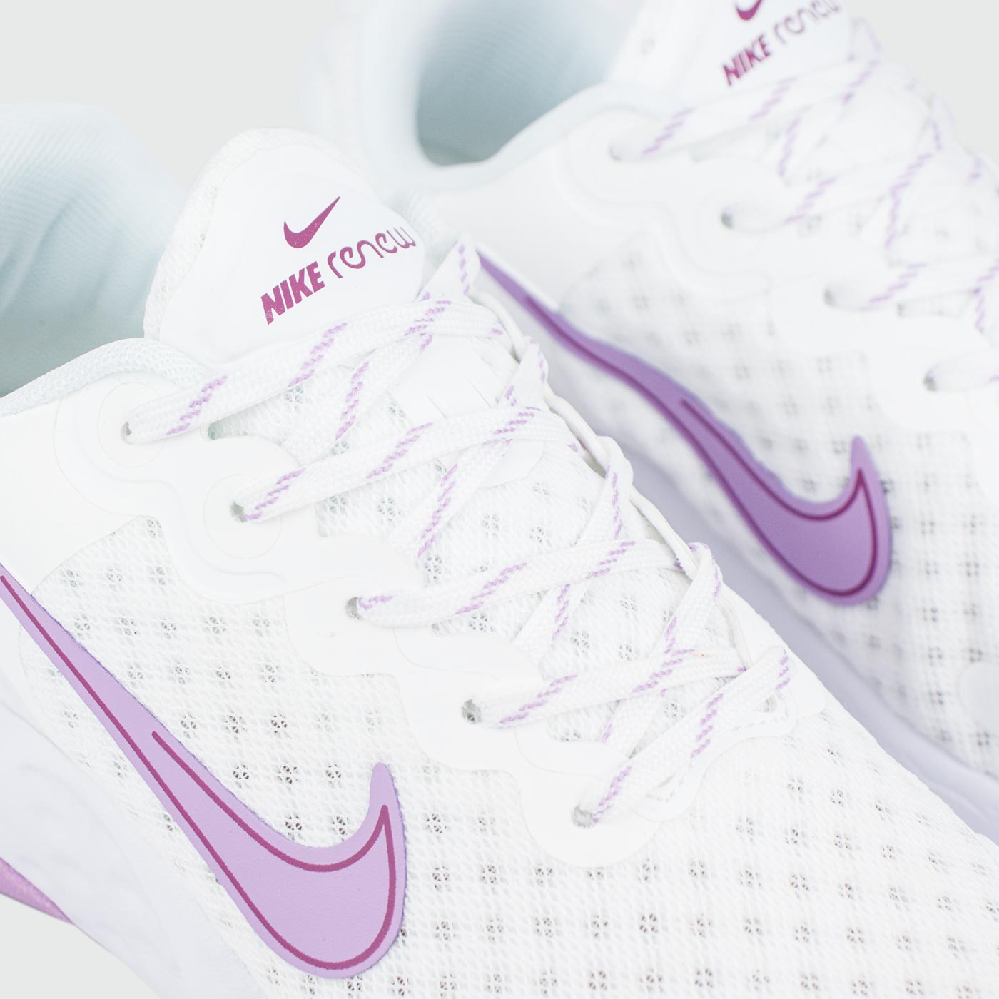 Кроссовки Nike Renew Ride 3 White Violet Wmns Кроссовки Nike Renew Ride 3 White Violet Wmns