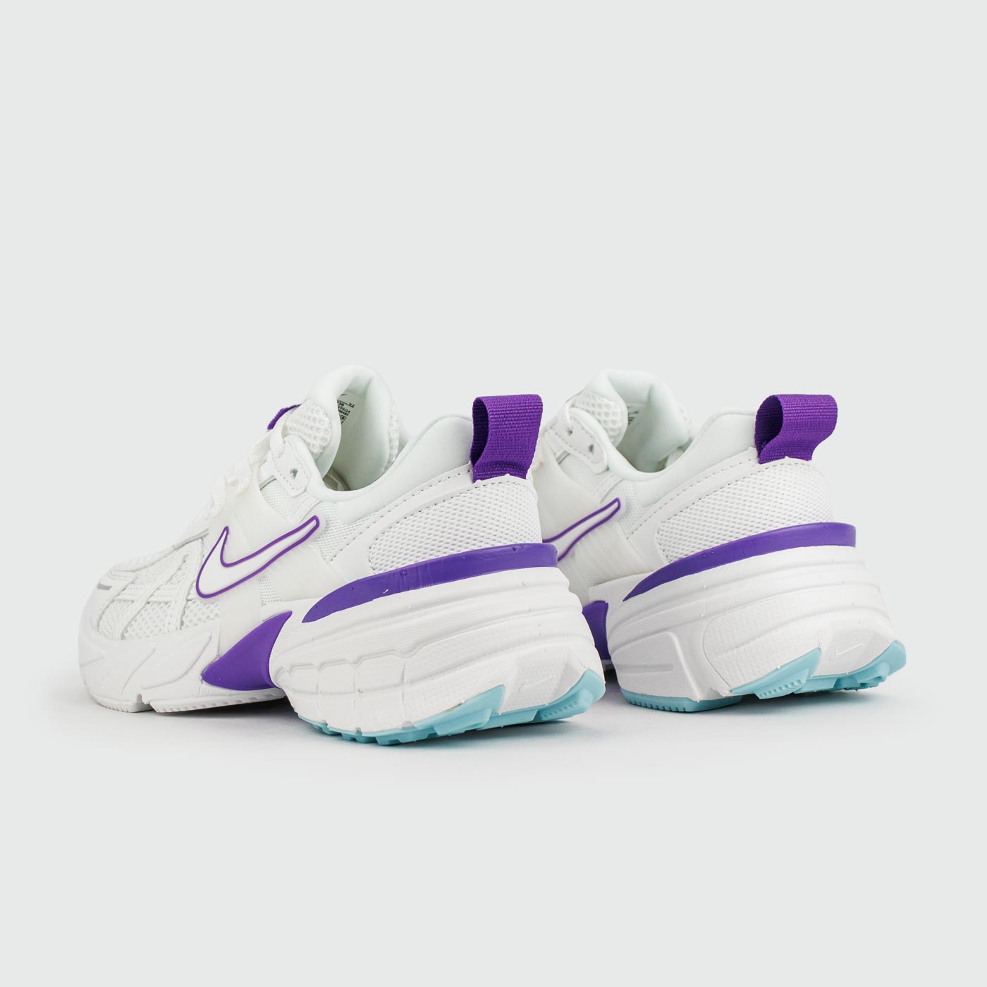 Кроссовки Nike V2K Run White Violet Wmns Кроссовки Nike V2K Run White Violet Wmns