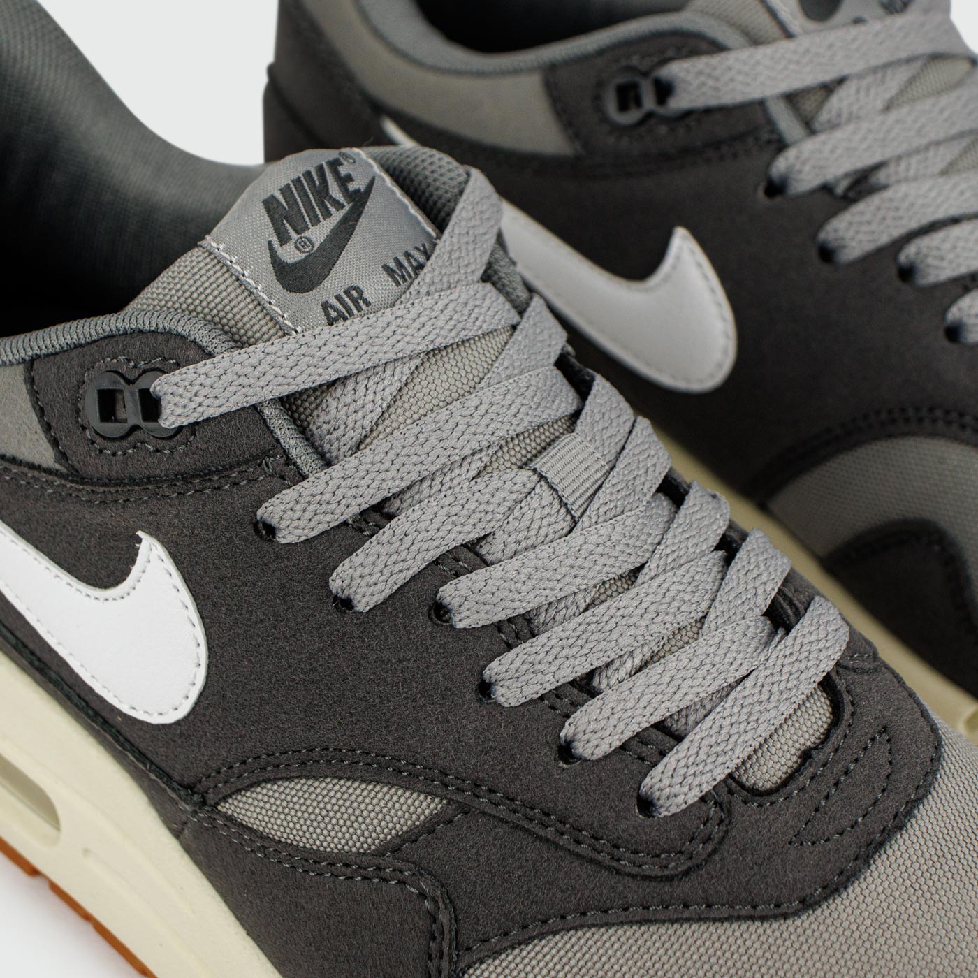 Кроссовки Nike Air Max 1 Crepe Grey Кроссовки Nike Air Max 1 Crepe Grey