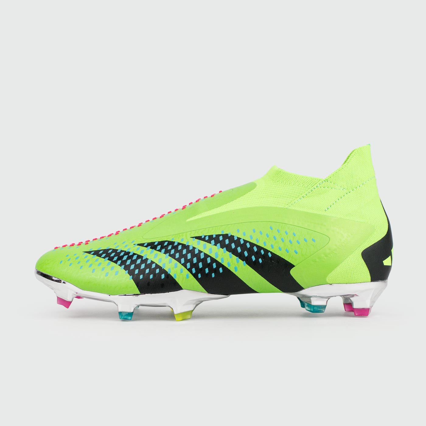 Бутсы Adidas Predator Accuracy+ FG Green Бутсы Adidas Predator Accuracy+ FG Green