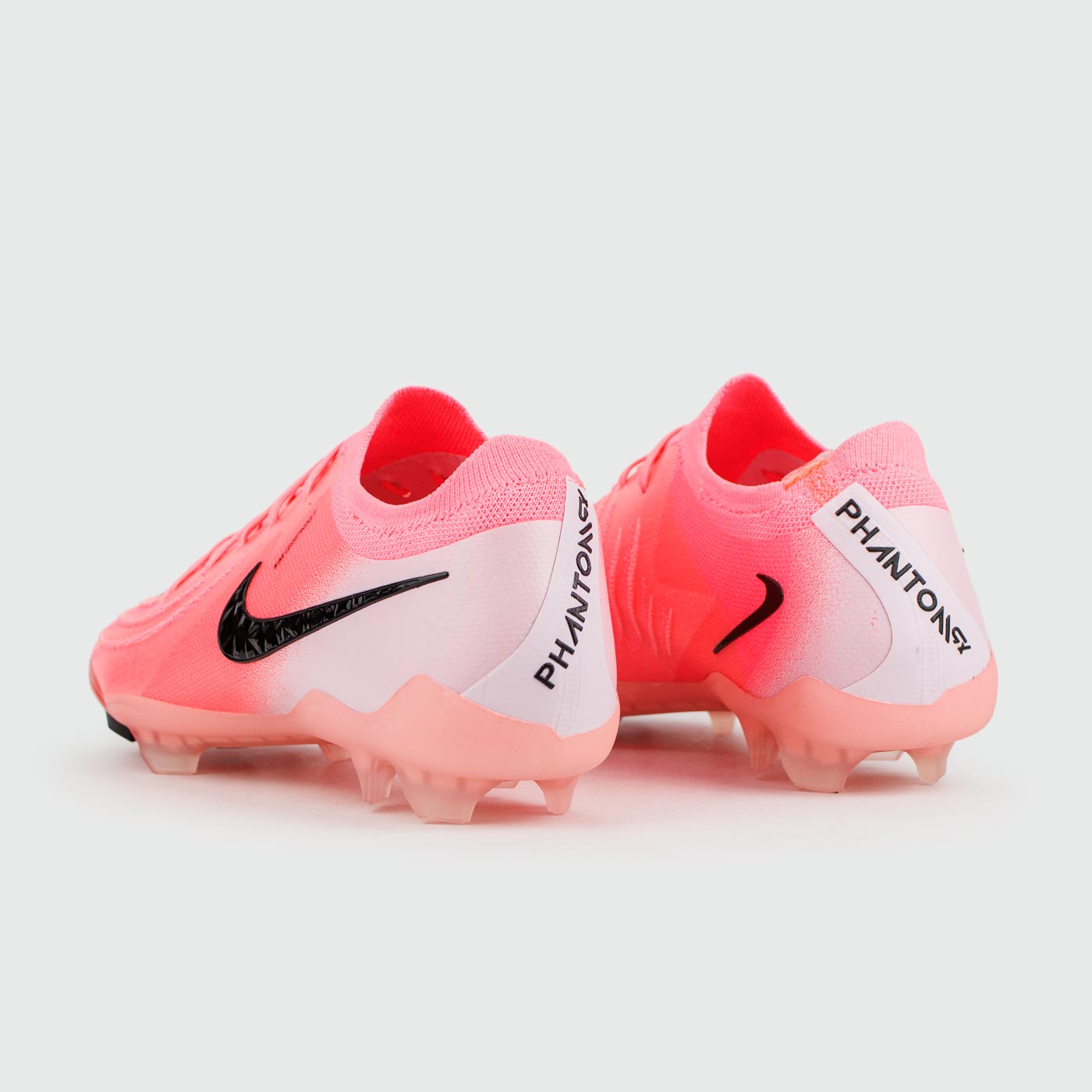 Бутсы Nike Phantom GX II Elite FG Pink Бутсы Nike Phantom GX II Elite FG Pink