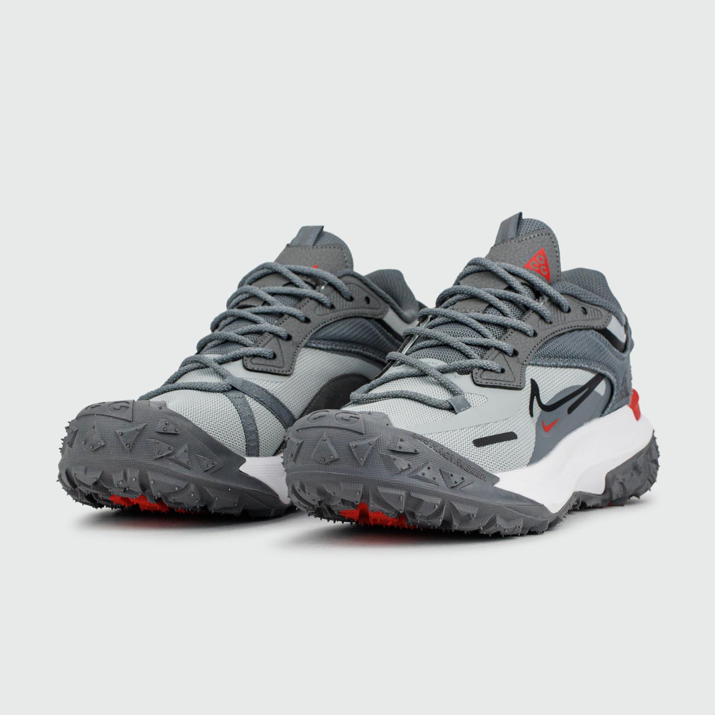 Кроссовки Nike ACG Mountain Fly 2 Low Gtx Grey / White Кроссовки Nike ACG Mountain Fly 2 Low Gtx Grey / White