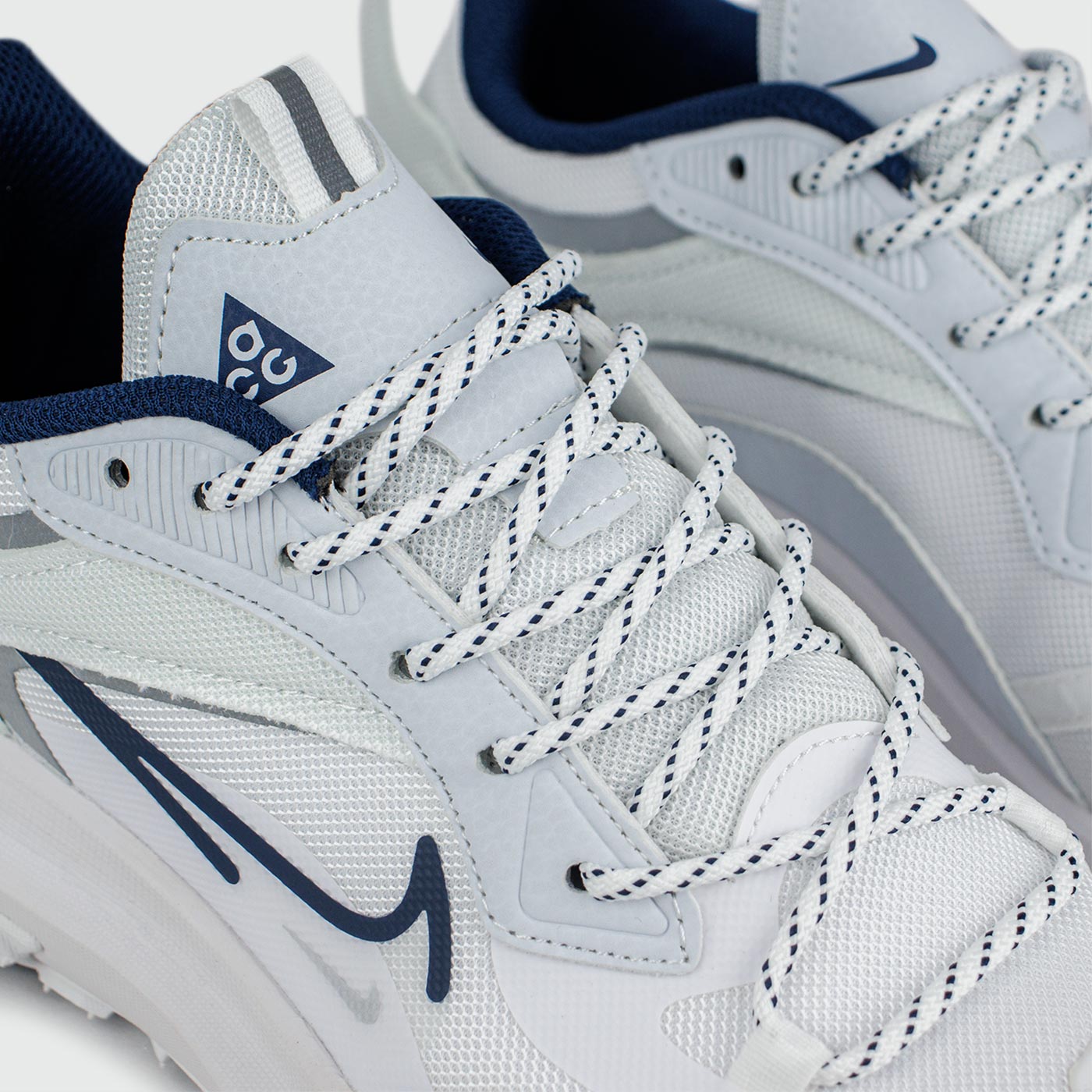 Кроссовки Nike ACG Mountain Fly 2 Low Gtx White Blue Кроссовки Nike ACG Mountain Fly 2 Low Gtx White Blue