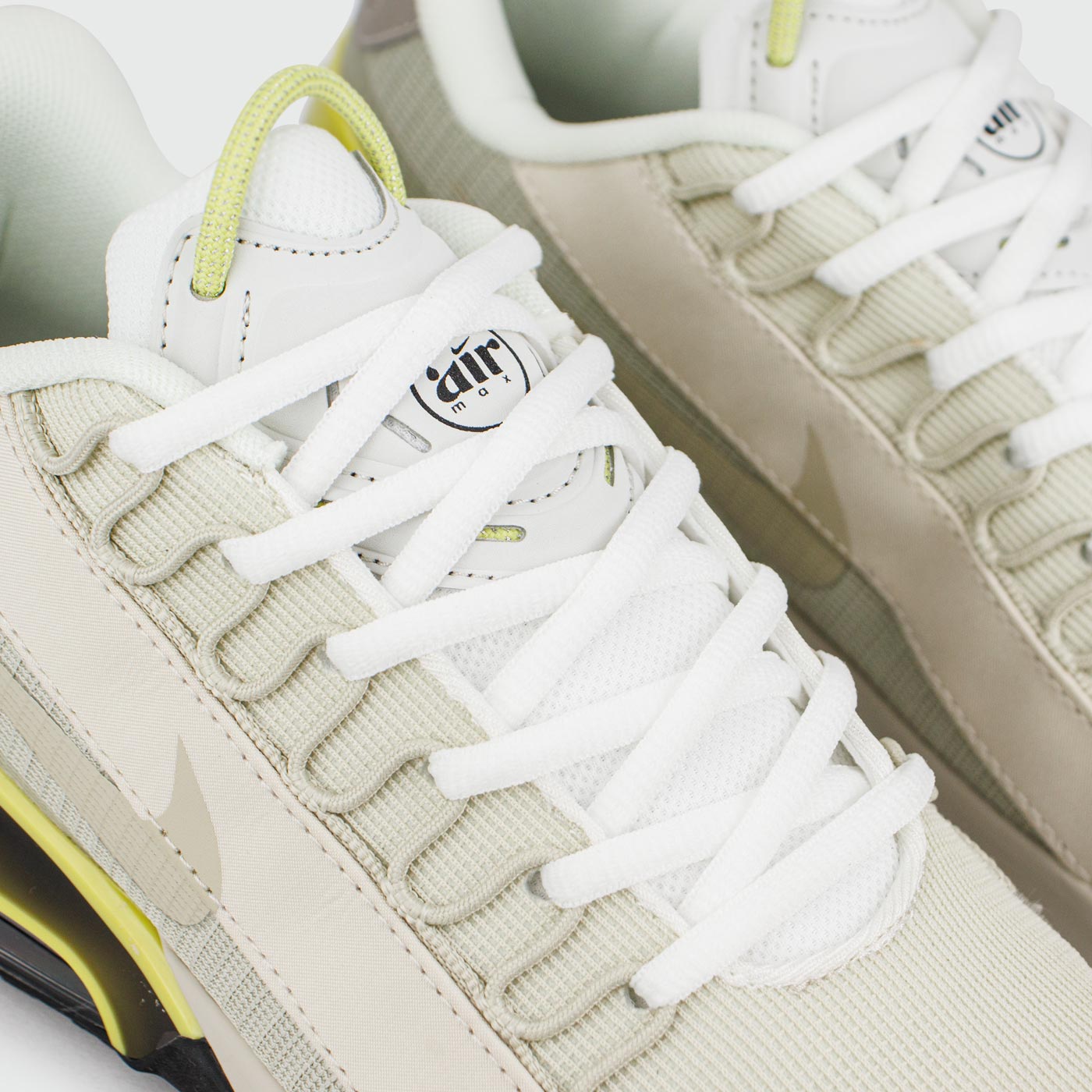 Кроссовки Nike Air Max Pulse Roam L.Grey / Yellow Кроссовки Nike Air Max Pulse Roam L.Grey / Yellow