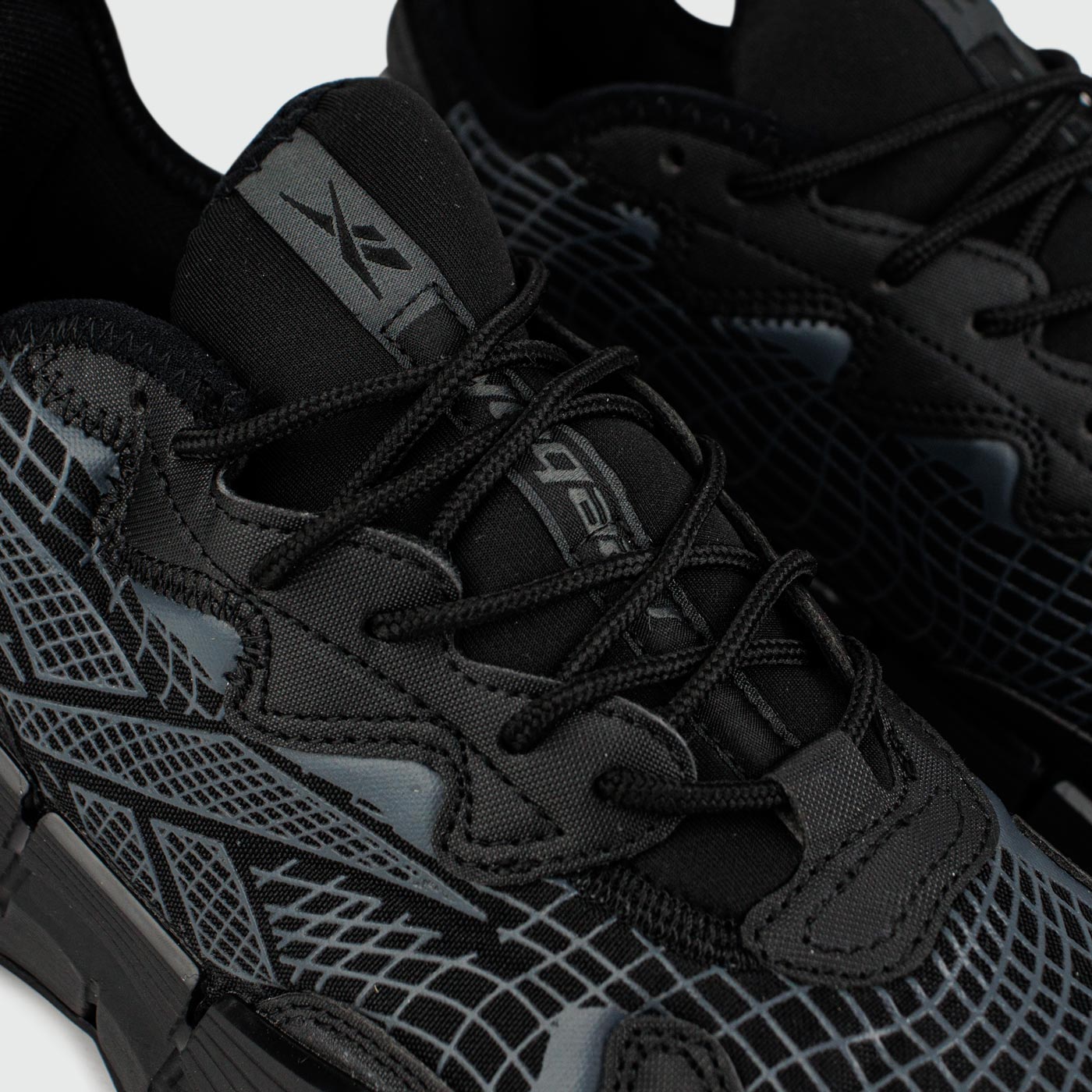Кроссовки Reebok Zig Kinetica 2 Edge Black Кроссовки Reebok Zig Kinetica 2 Edge Black
