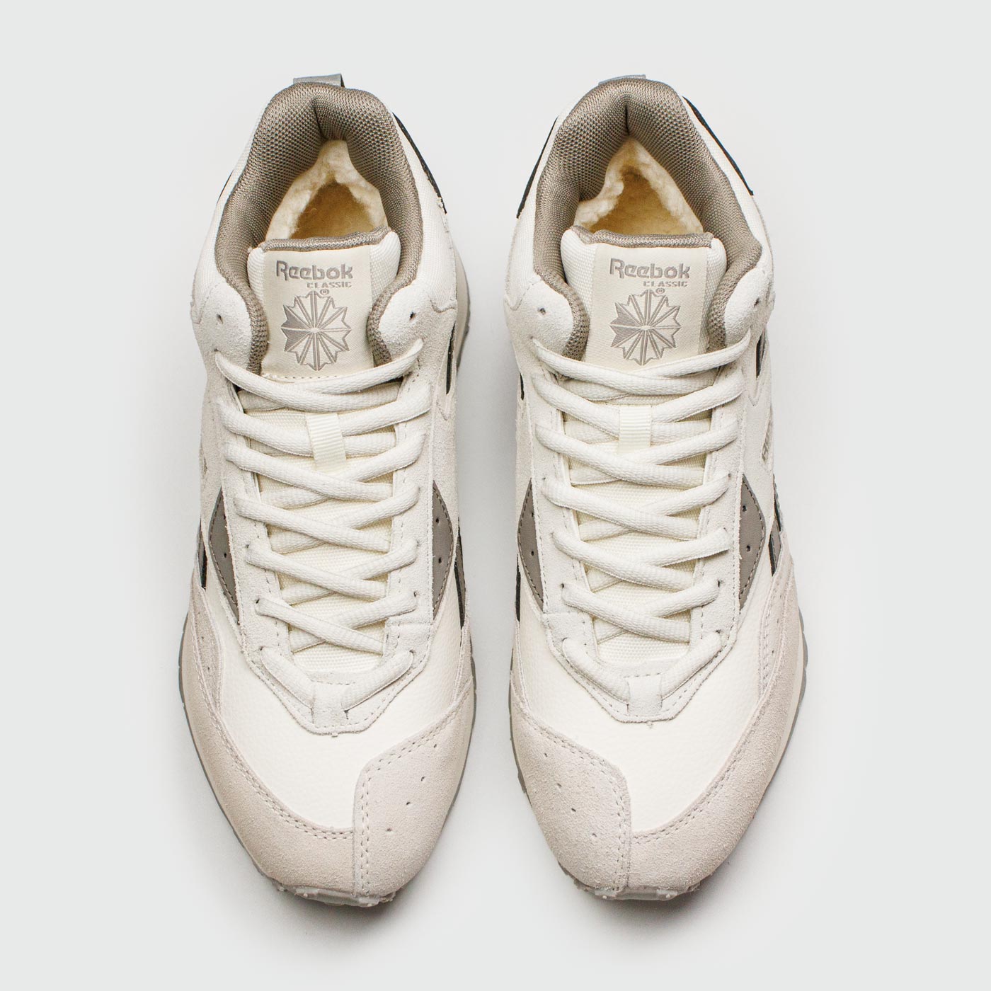 Кроссовки Reebok LX 2200 Mid Grey / White Wmns with Fur Кроссовки Reebok LX 2200 Mid Grey / White Wmns with Fur