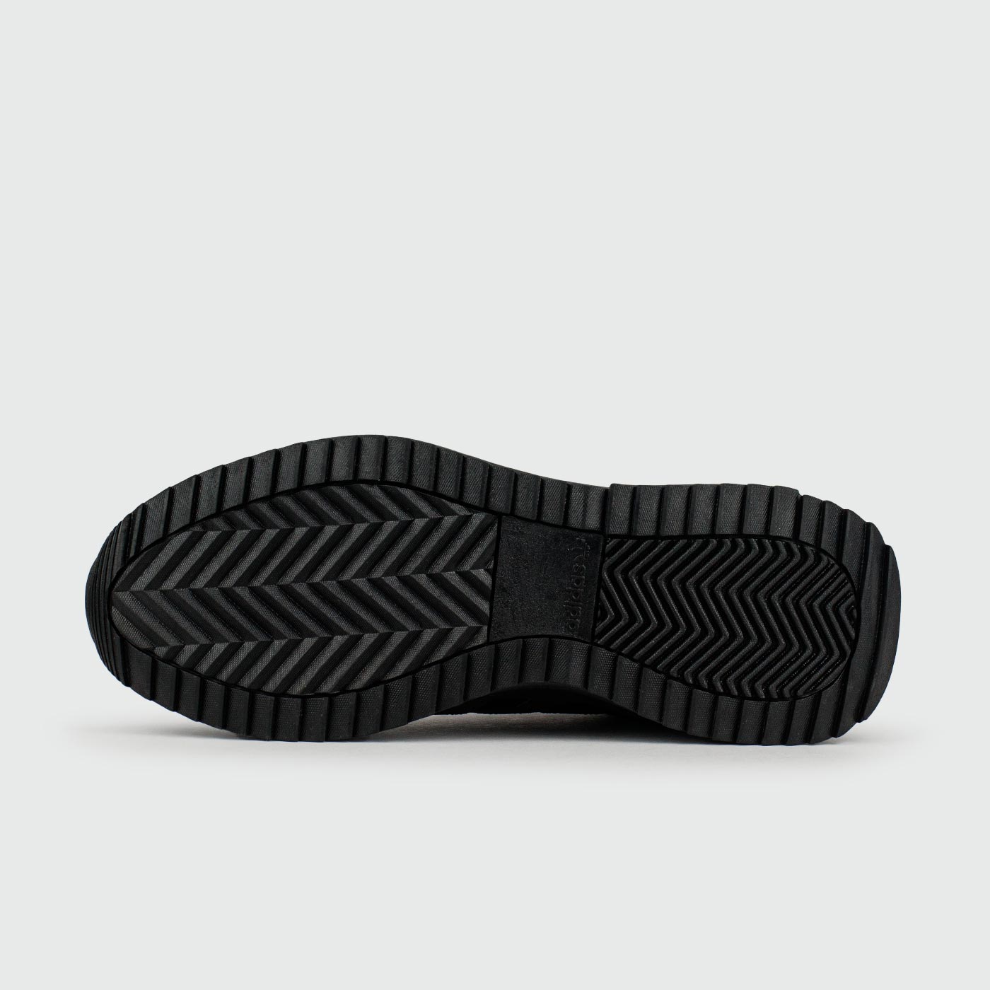 Кроссовки Adidas Retropy F2 Mid Black with Fur dm Кроссовки Adidas Retropy F2 Mid Black with Fur dm