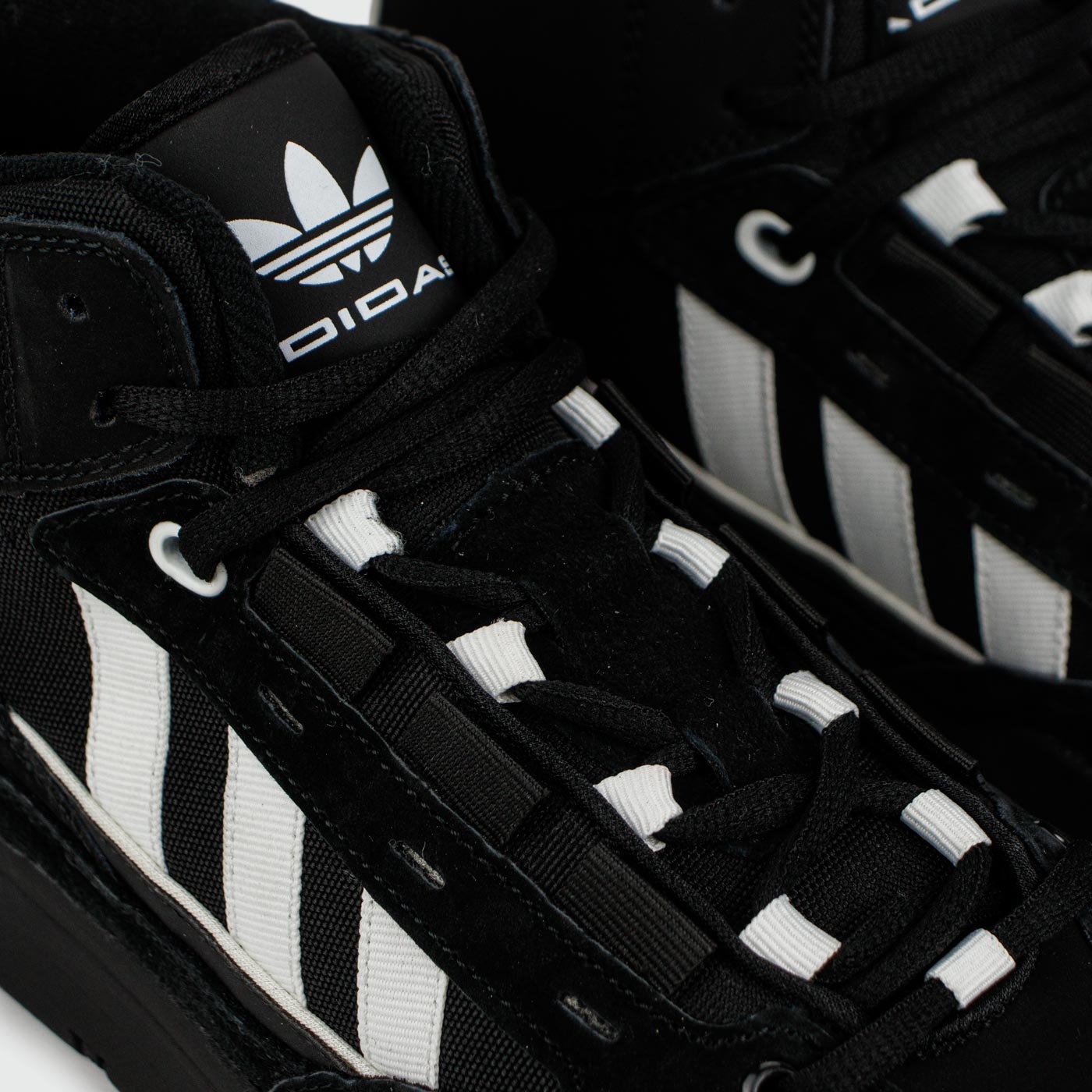 Кроссовки Adidas ADI2000 Black with Fur Кроссовки Adidas ADI2000 Black with Fur