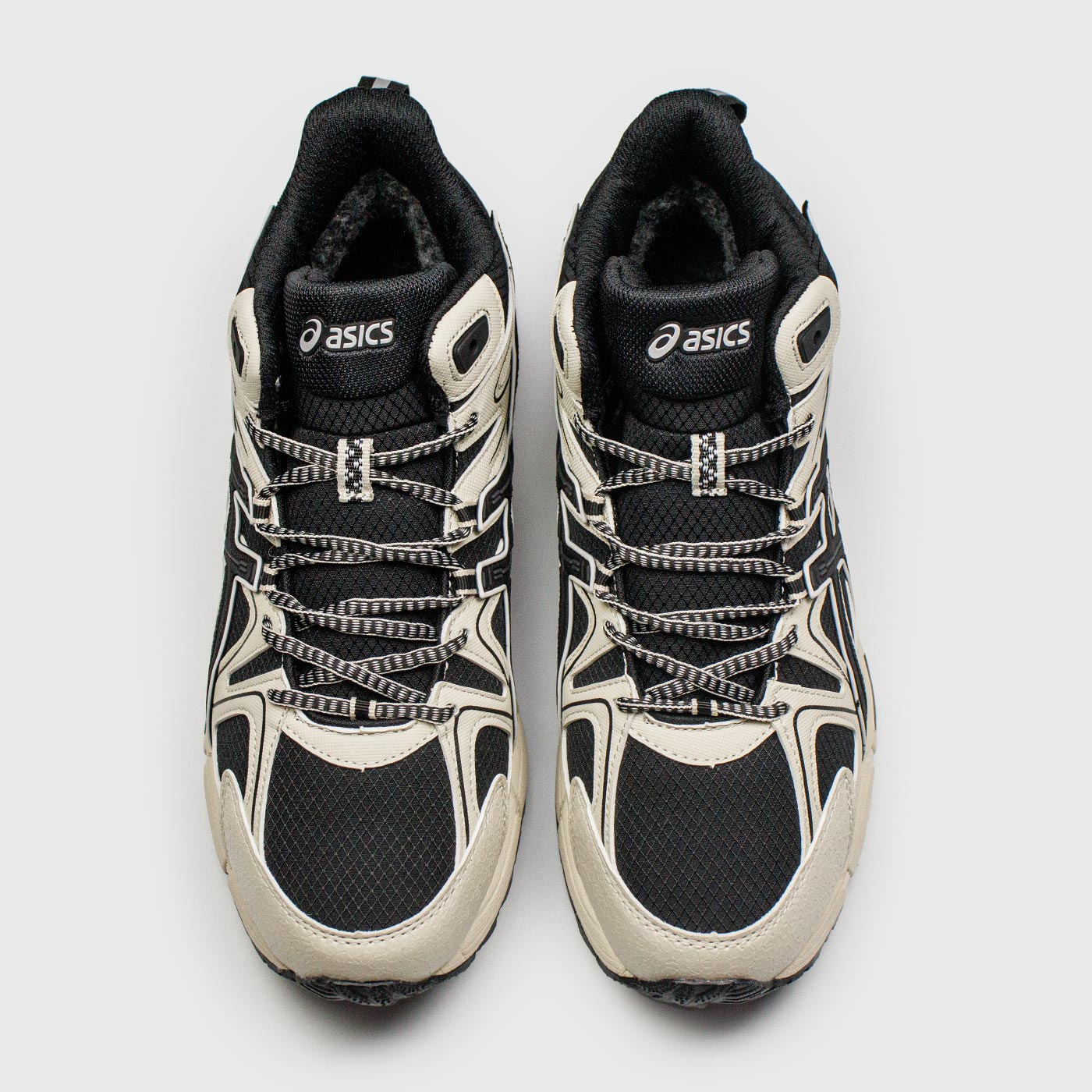Кроссовки Asics Gel-Kahana 8 Mid White Black with Fur Кроссовки Asics Gel-Kahana 8 Mid White Black with Fur