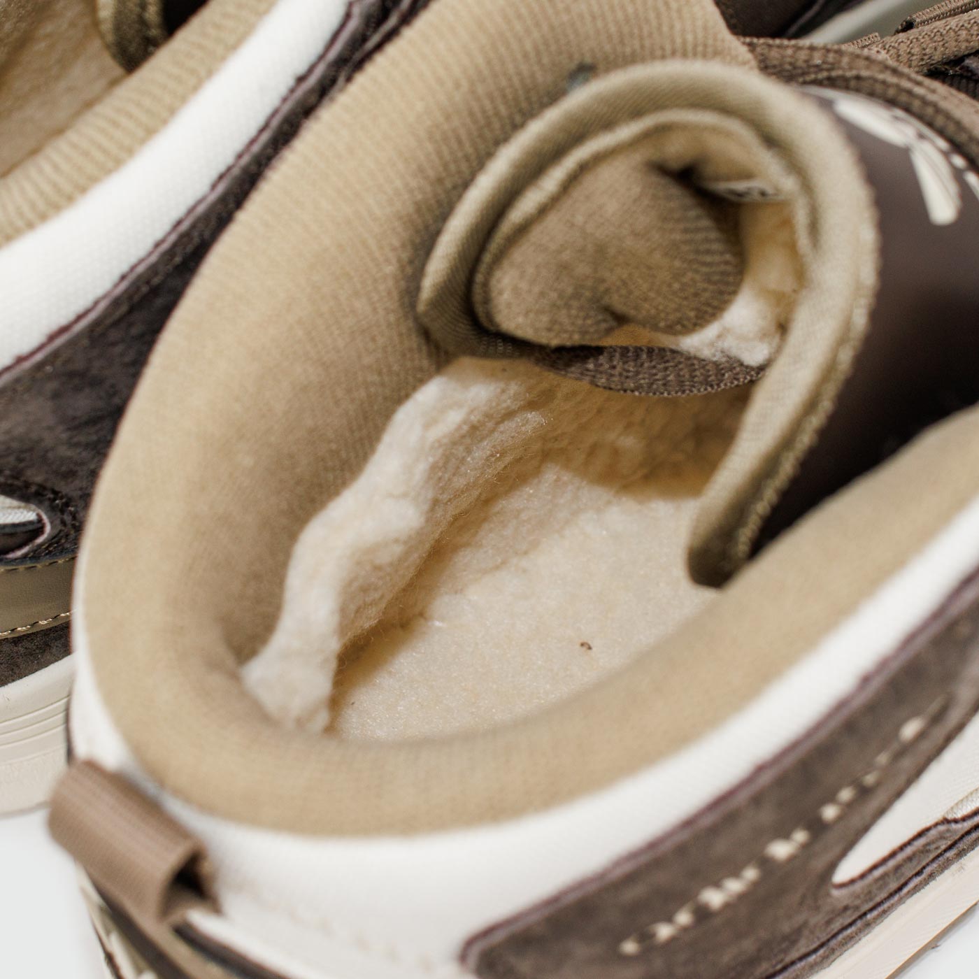 Кроссовки Adidas ADI2000 Mid Brown White with Fur Кроссовки Adidas ADI2000 Mid Brown White with Fur