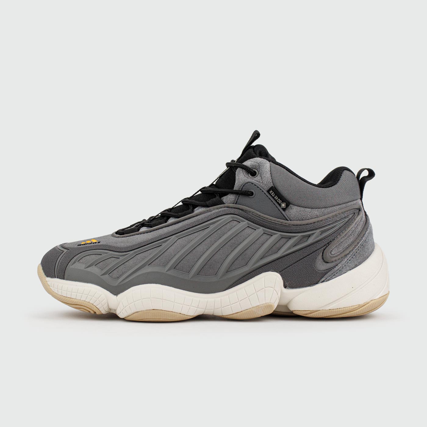 Кроссовки Packer x Adidas FYW Intimidation Grey with Fur Кроссовки Packer x Adidas FYW Intimidation Grey with Fur