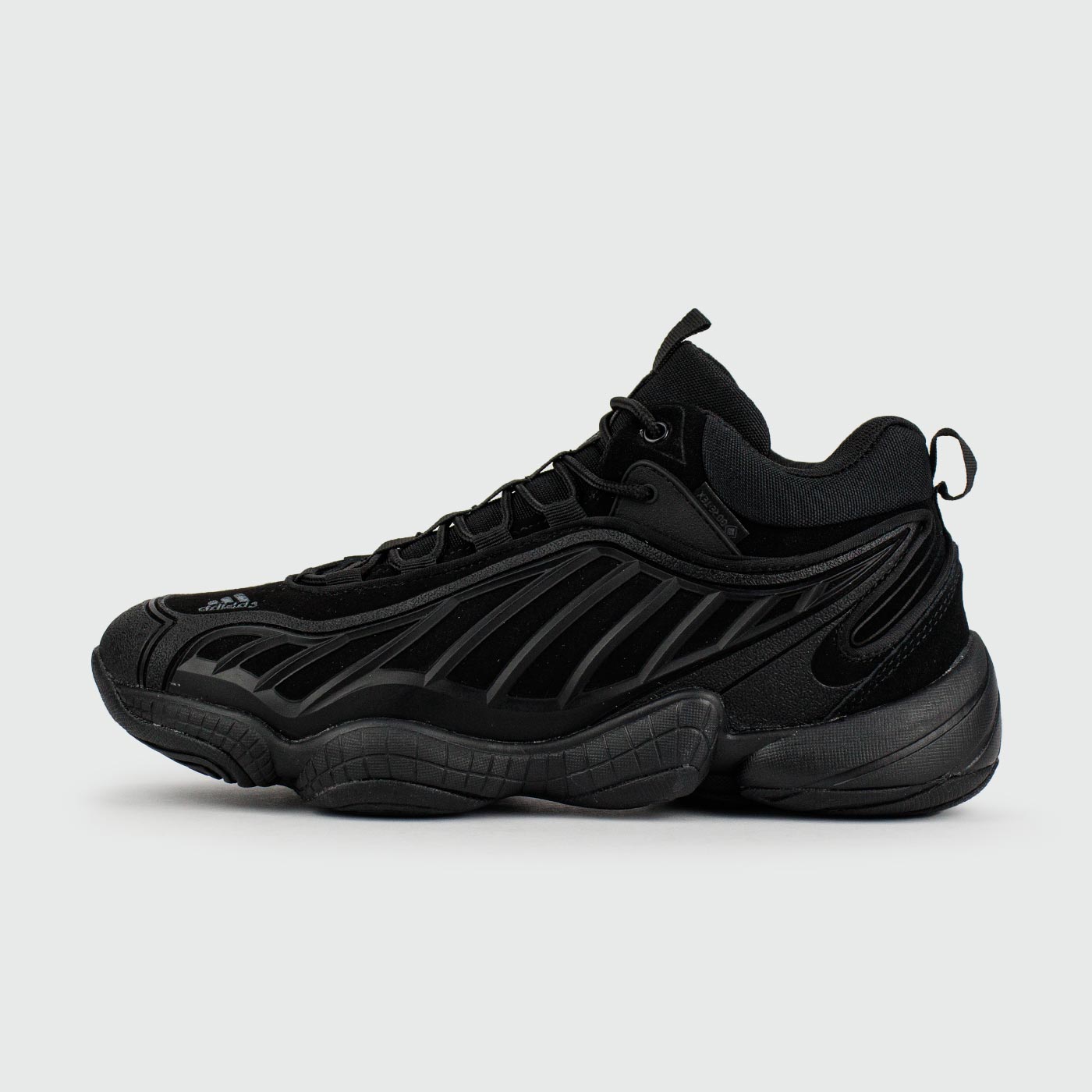 Кроссовки Packer x Adidas FYW Intimidation Black with Fur Кроссовки Packer x Adidas FYW Intimidation Black with Fur