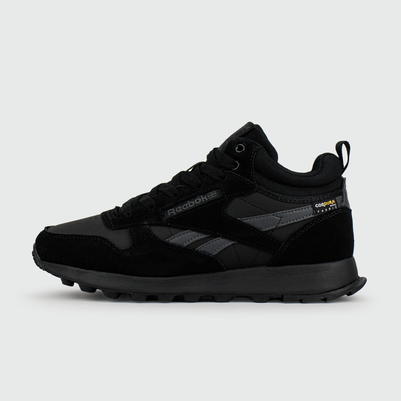 Кроссовки Reebok Classic Utility Suede Black with Fur Кроссовки Reebok Classic Utility Suede Black with Fur