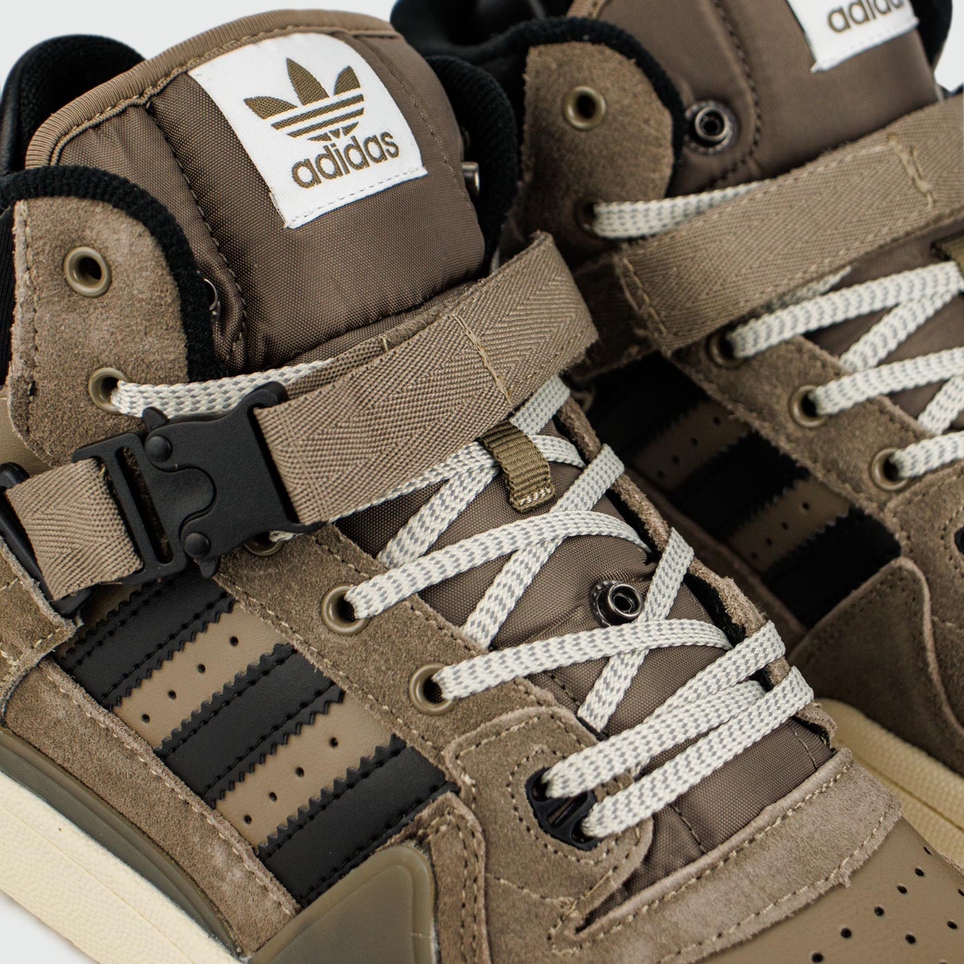 Кроссовки Adidas Forum Mid x Bad Bunny Brown with Fur Кроссовки Adidas Forum Mid x Bad Bunny Brown with Fur